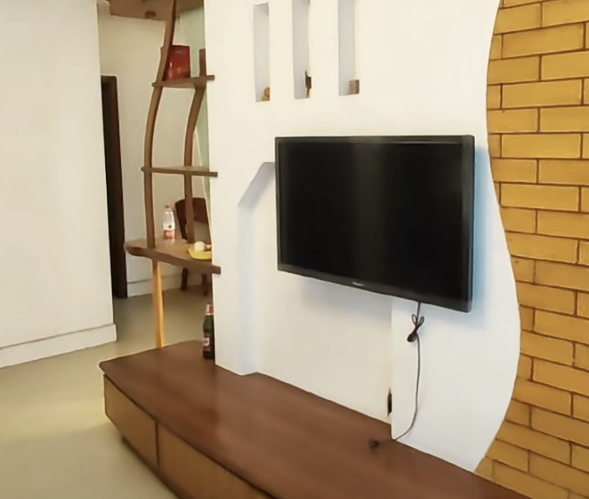 八一橡胶厂(长青中街) 3室1厅1卫 45.8万 八一橡胶厂(长青中街) 3室1厅1卫 45.8万客厅