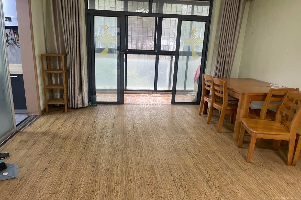 恒基凯旋门一二期 4室2厅1卫 2800.0元/月 恒基凯旋门一二期 4室2厅1卫 2800.0元/月室内图