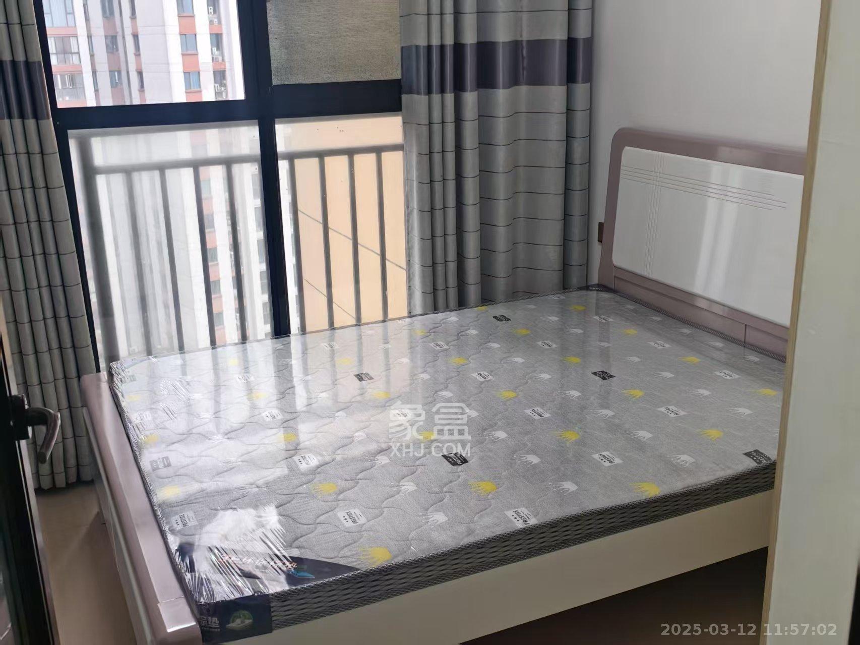 梅溪鑫苑名家  3室2厅2卫   2600.00元/月室内图