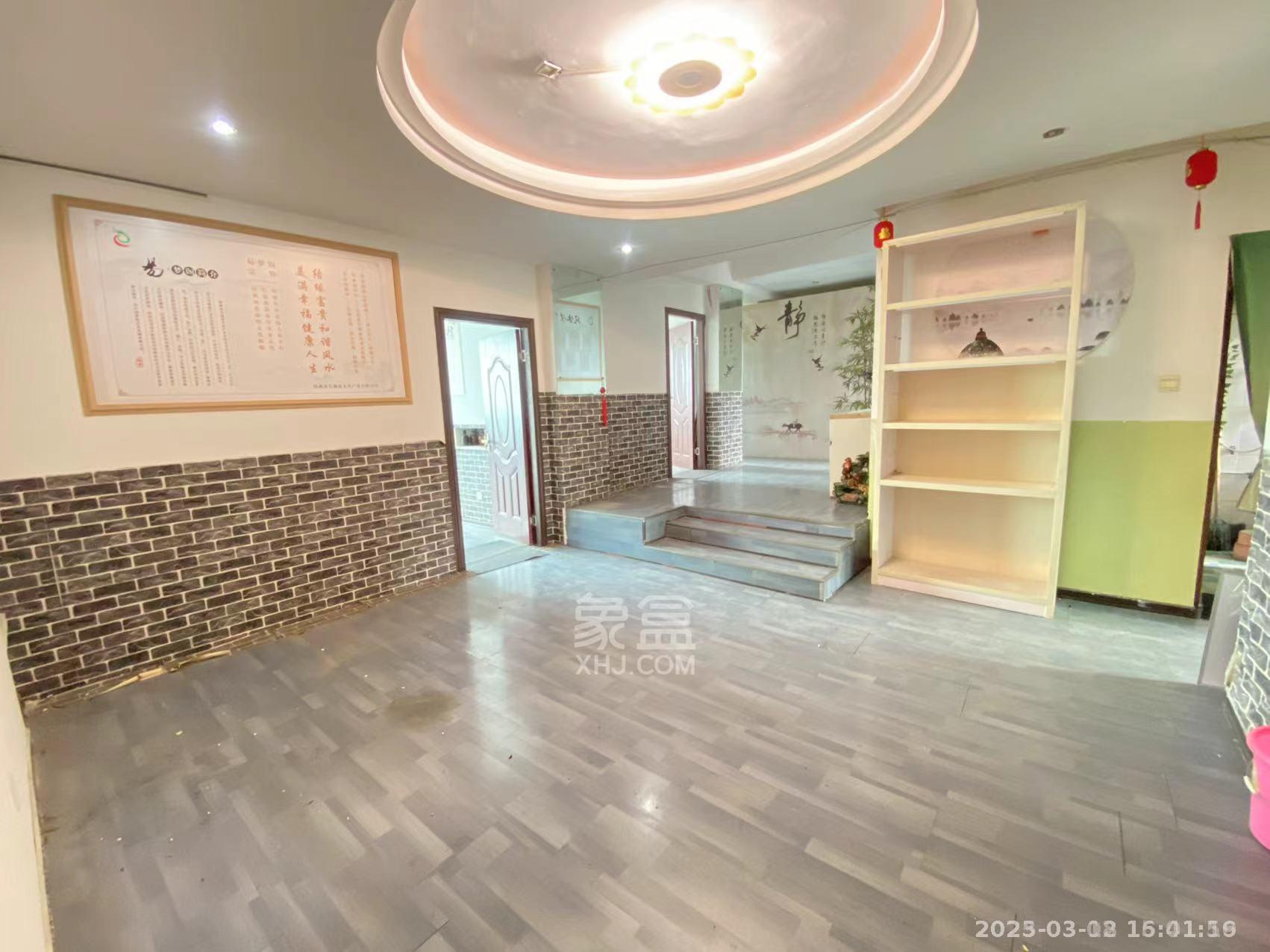 亚都花园 4室2厅2卫 2000.0元/月 亚都花园 4室2厅2卫 2000.0元/月室内图