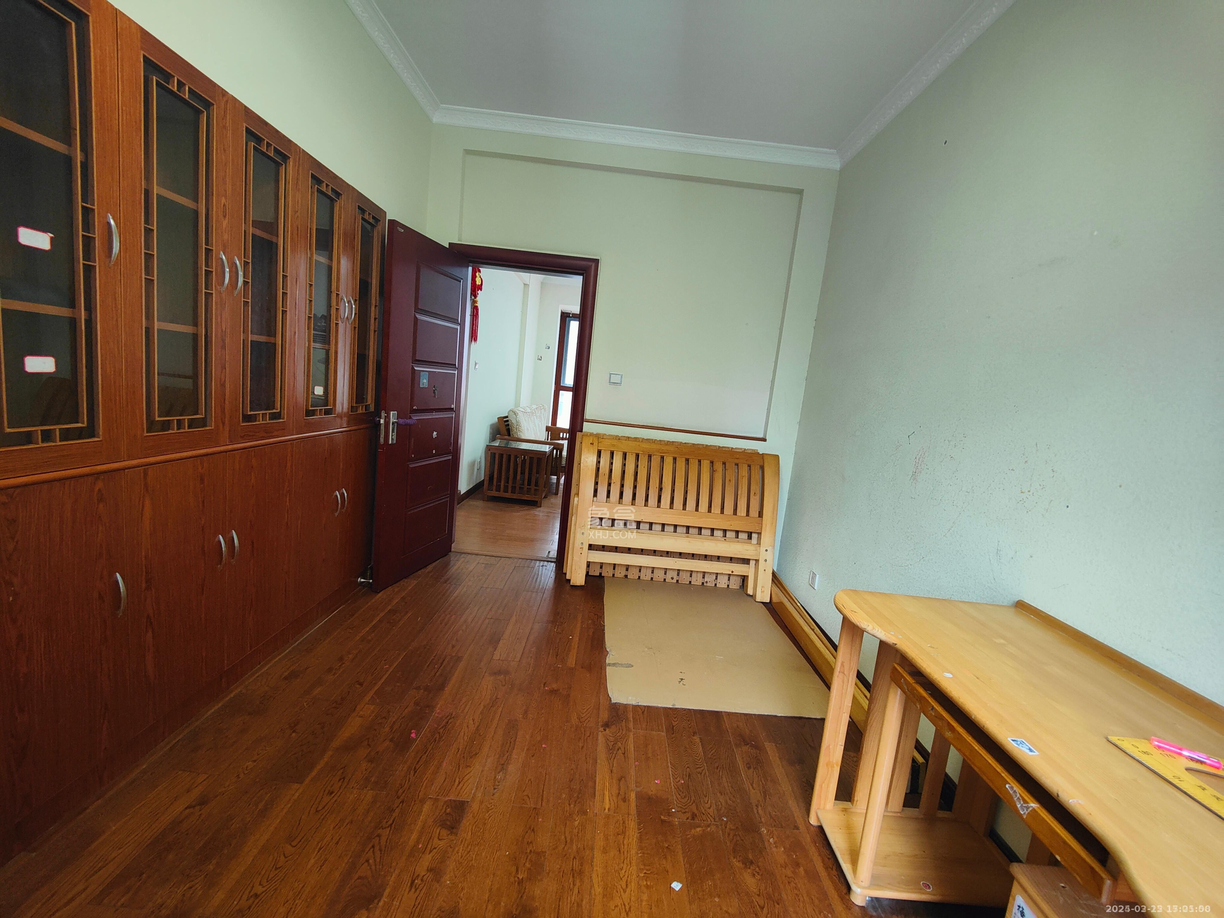 尚格名城香榭丽舍 3室2厅1卫 1700.0元/月 尚格名城香榭丽舍 3室2厅1卫 1700.0元/月室内图