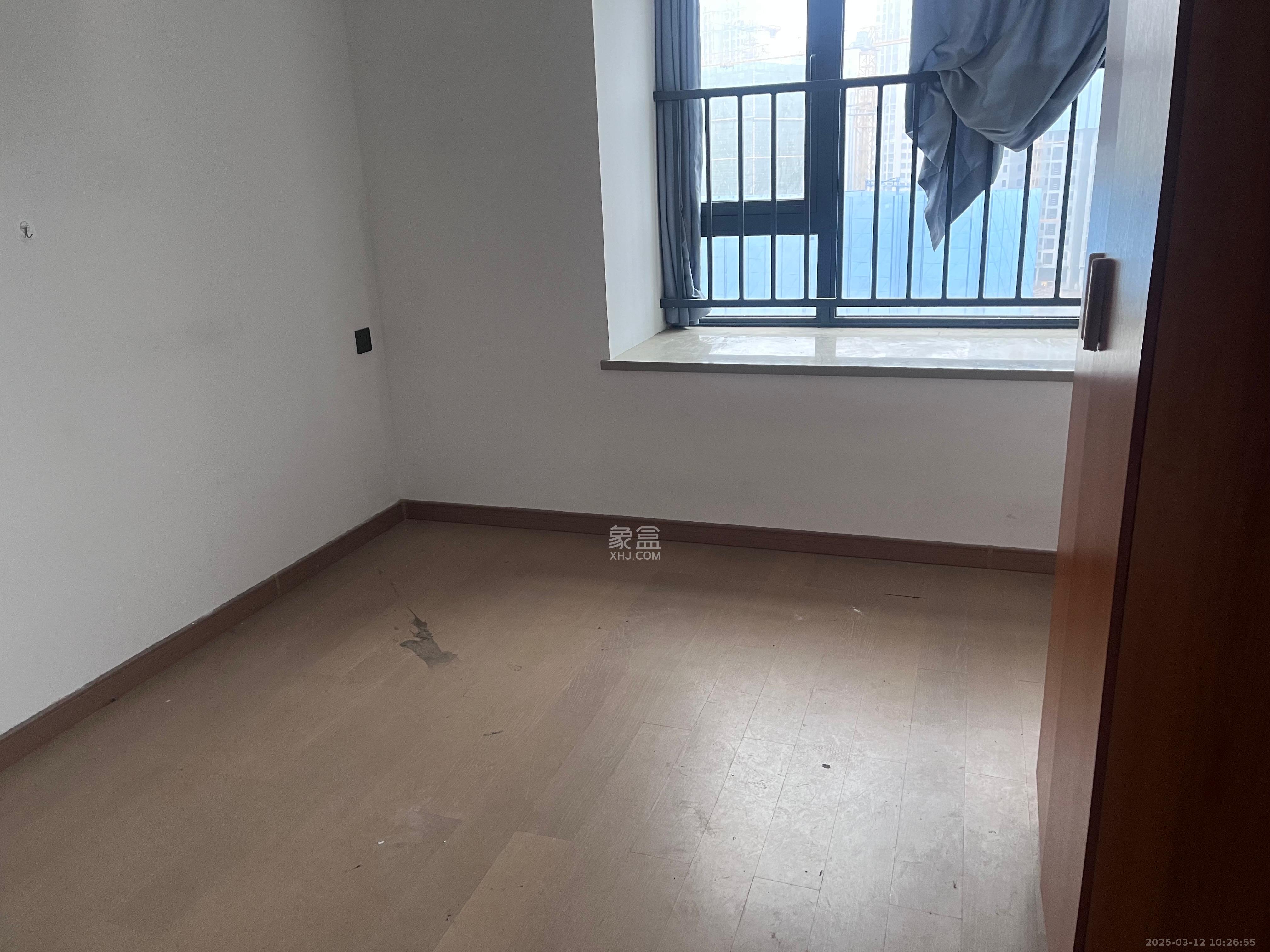 北辰时光里 4室2厅1卫 4500.0元/月 北辰时光里 4室2厅1卫 4500.0元/月室内图