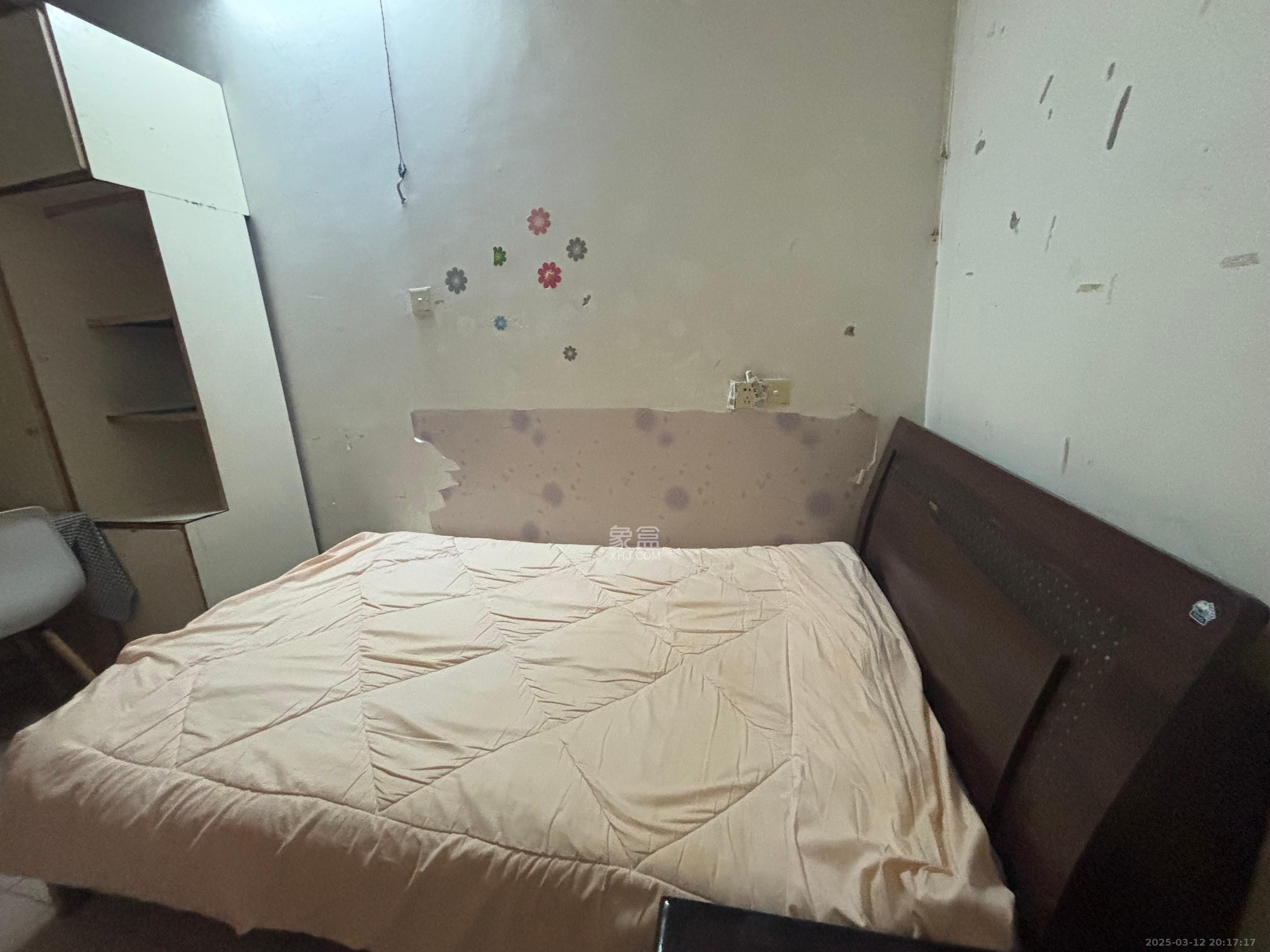 向韶村  2室1厅1卫    1200.0元/月 向韶村  2室1厅1卫    1200.0元/月室内图