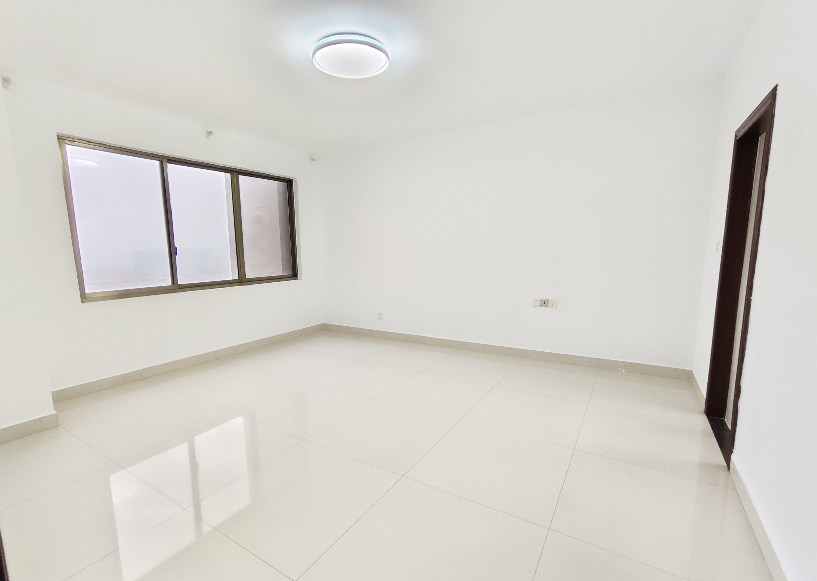 金源大厦  4室2厅2卫    3000.0元/月 金源大厦  4室2厅2卫    3000.0元/月室内图