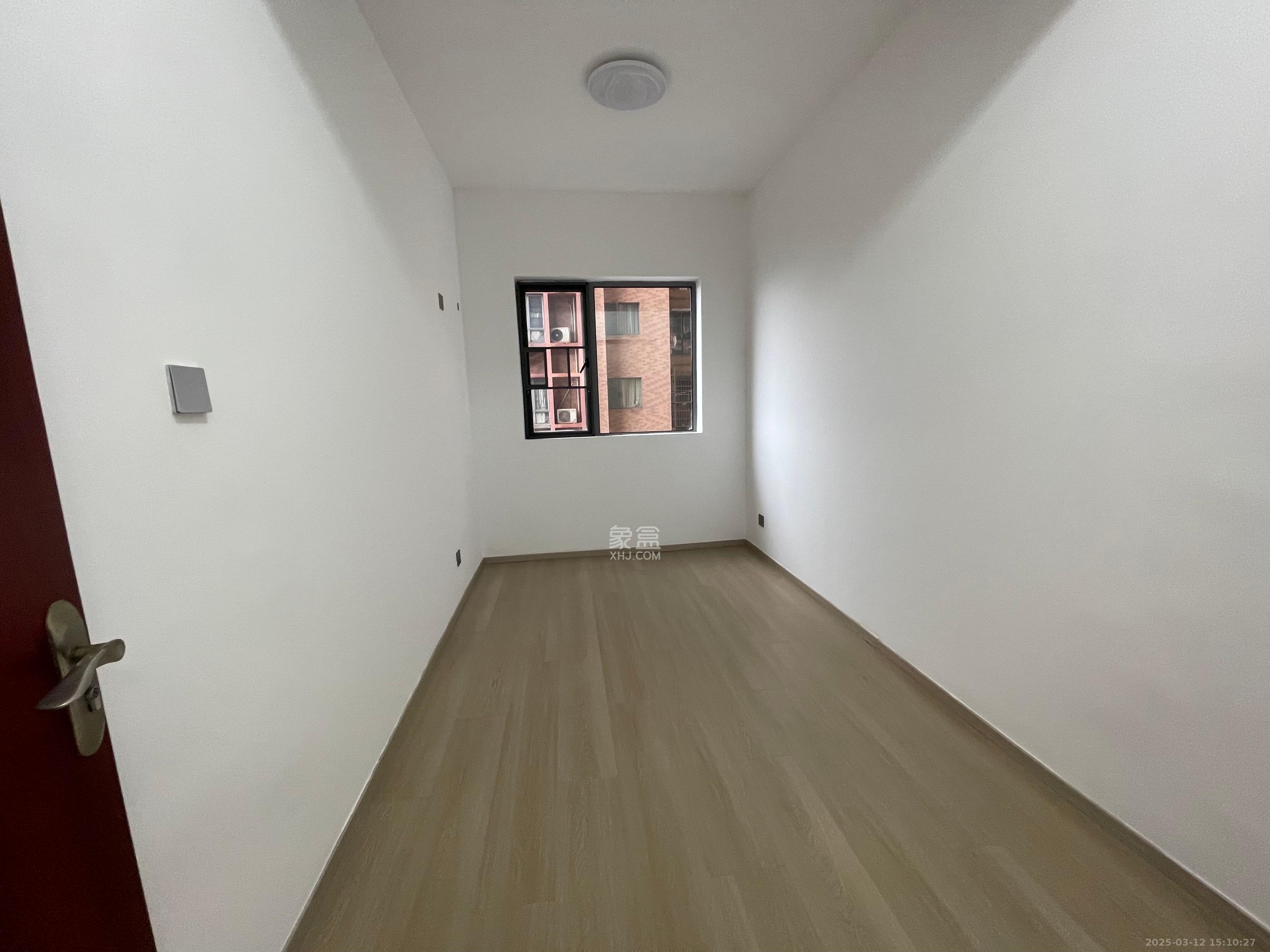 上海城小区 3室2厅2卫 2200.0元/月 上海城小区 3室2厅2卫 2200.0元/月室内图