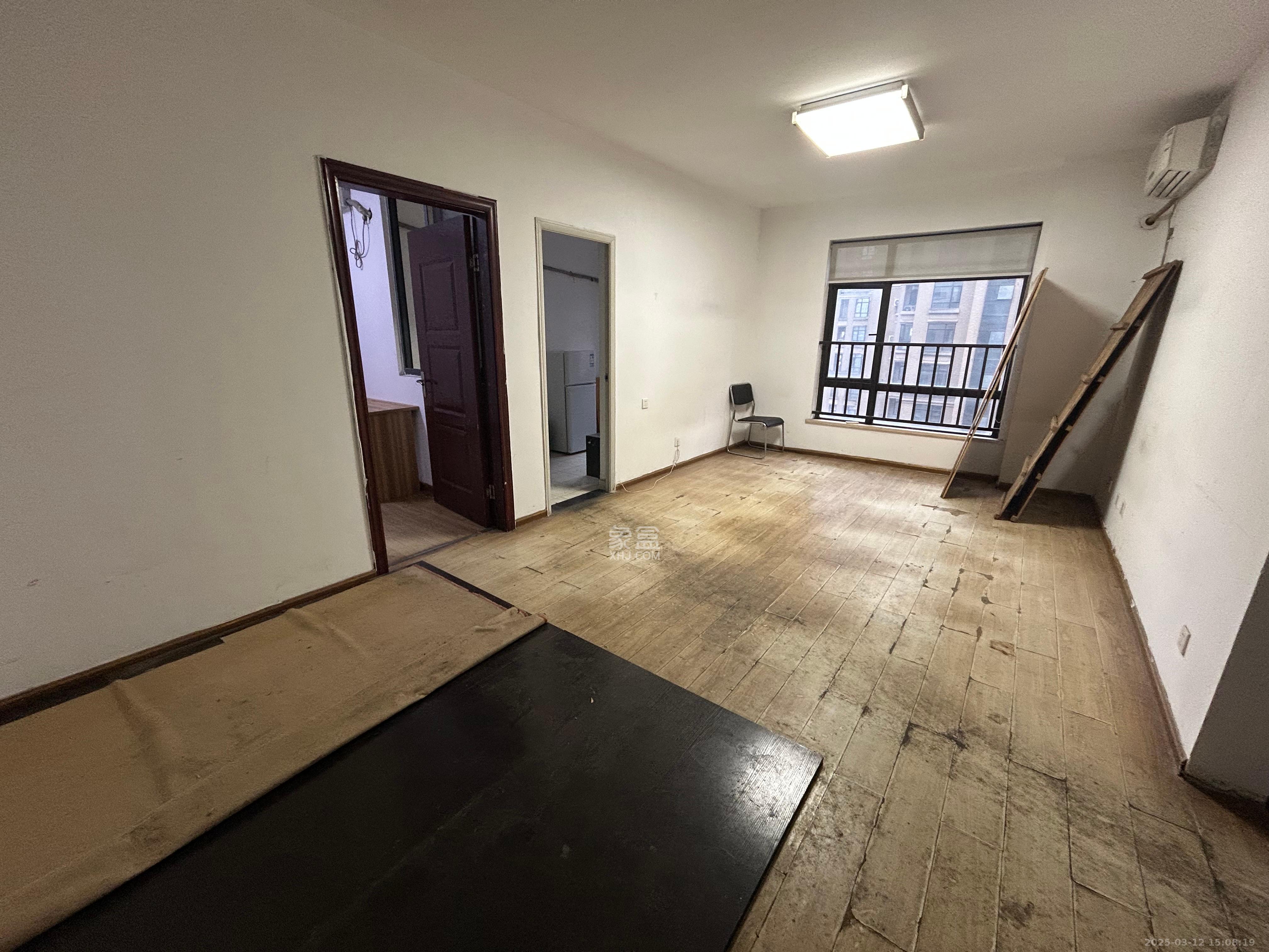 湘域城邦(湘域国际中心) 2室1厅1卫 3300.0元/月 湘域城邦(湘域国际中心) 2室1厅1卫 3300.0元/月室内图