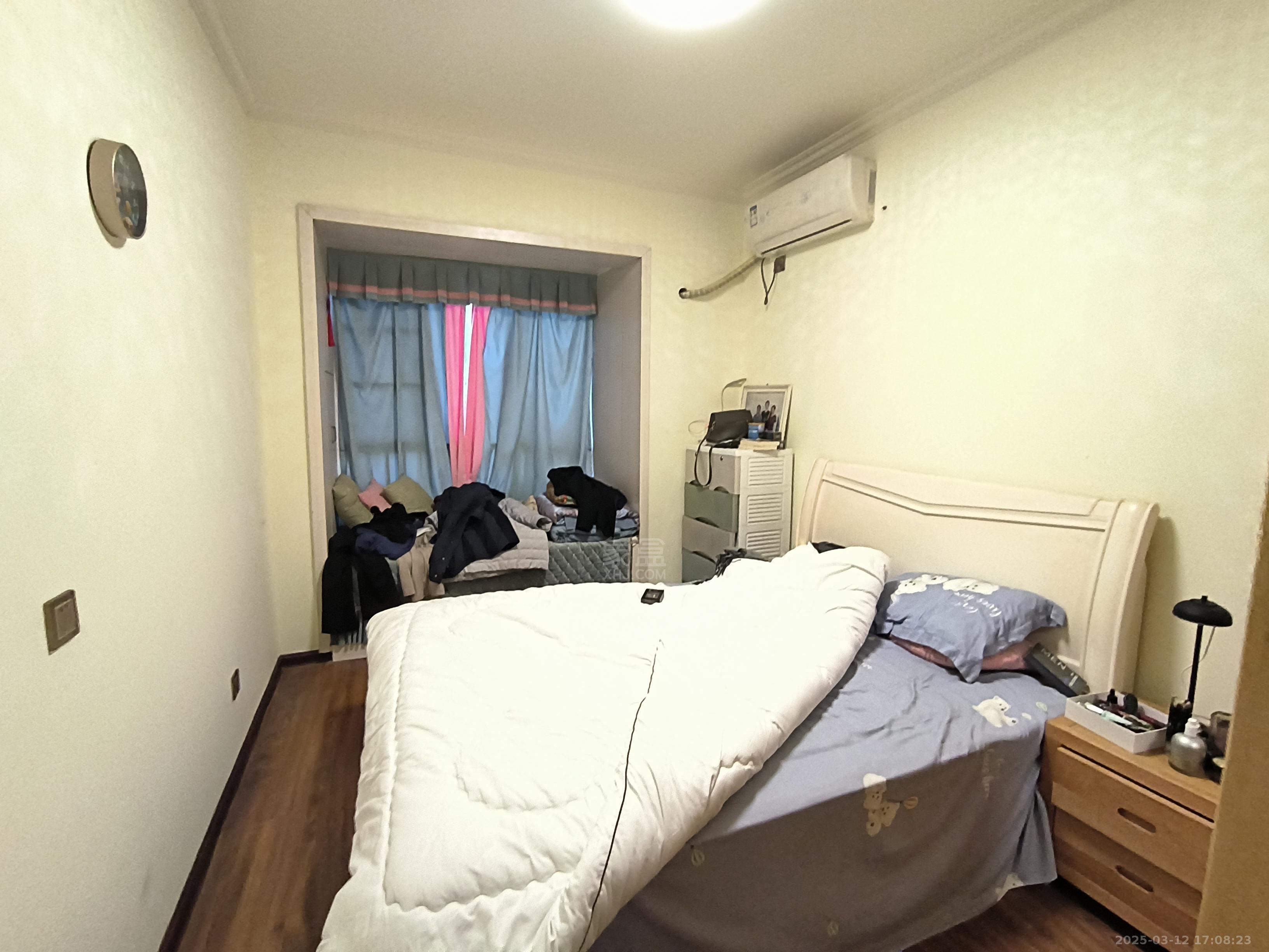 佳兆业金域天下二期 3室2厅2卫 1800.0元/月 佳兆业金域天下二期 3室2厅2卫 1800.0元/月室内图