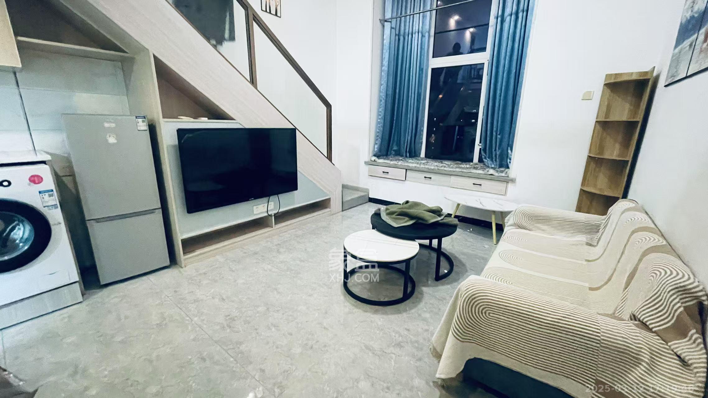 芙蓉万国城MOMA(卓越汇富苑) 1室1厅1卫 2000.0元/月 芙蓉万国城MOMA(卓越汇富苑) 1室1厅1卫 2000.0元/月室内图