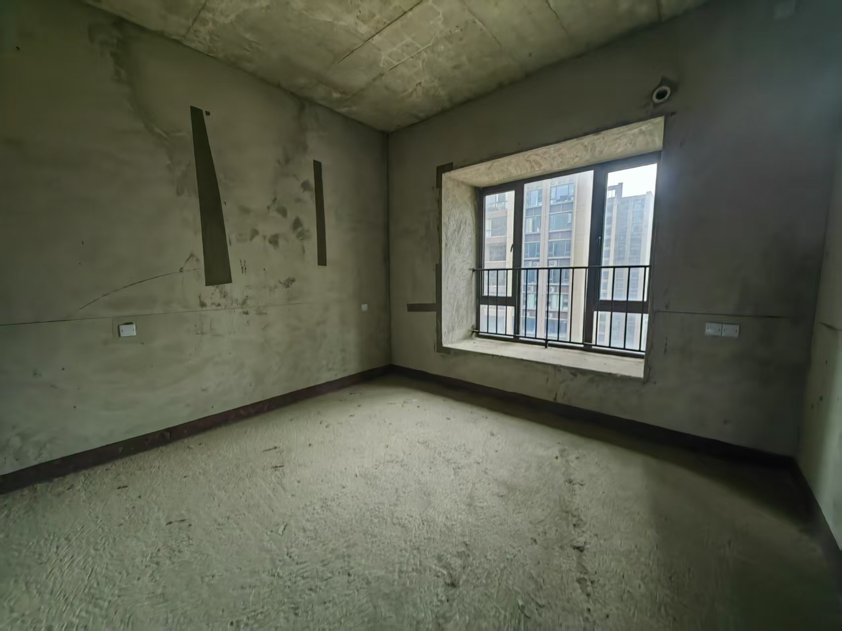 碧桂园锦岸 5室2厅3卫 135.0万 碧桂园锦岸 5室2厅3卫 135.0万室内图