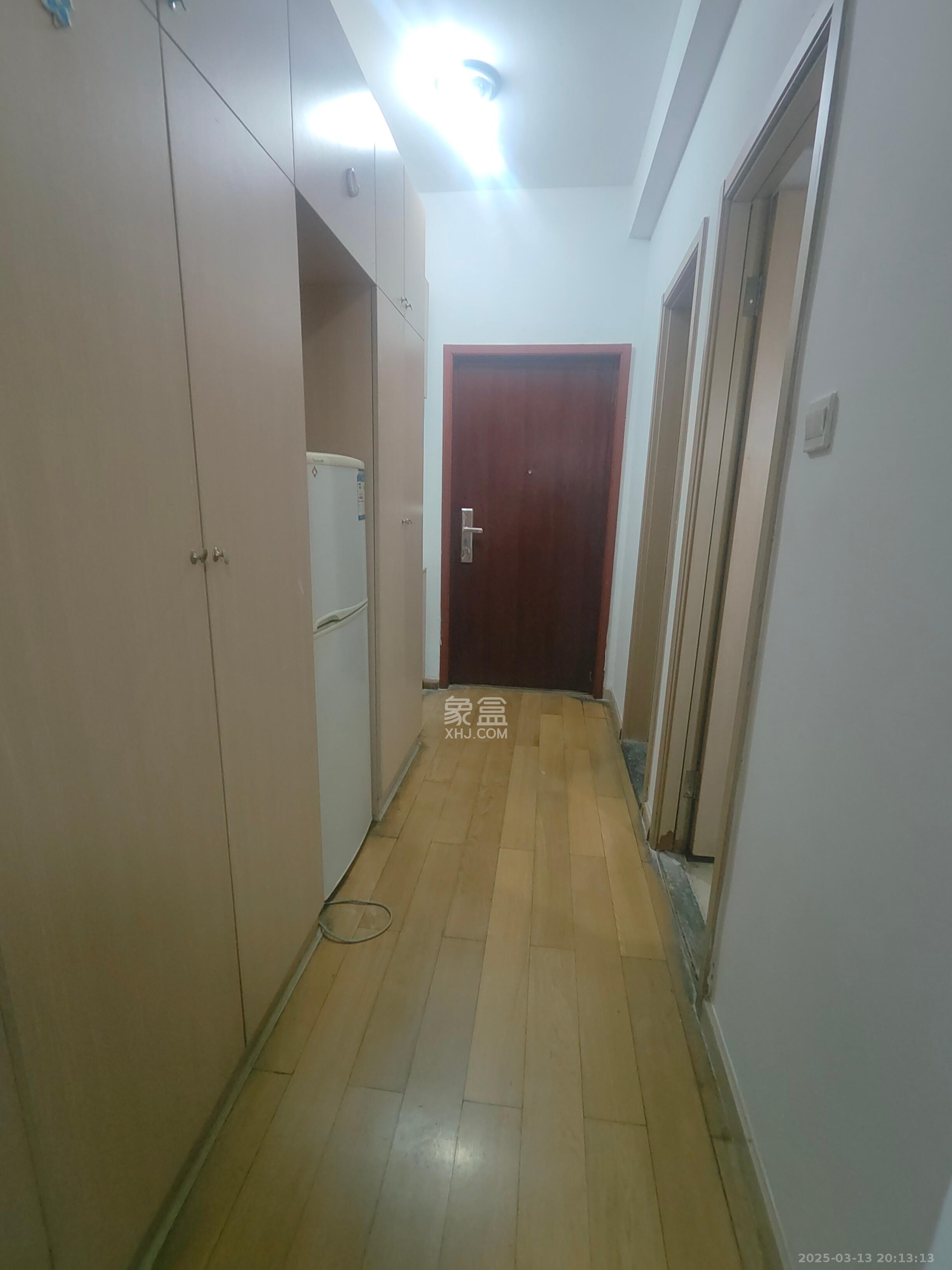 远大麓园 1室0厅1卫 1300.0元/月 远大麓园 1室0厅1卫 1300.0元/月室内图