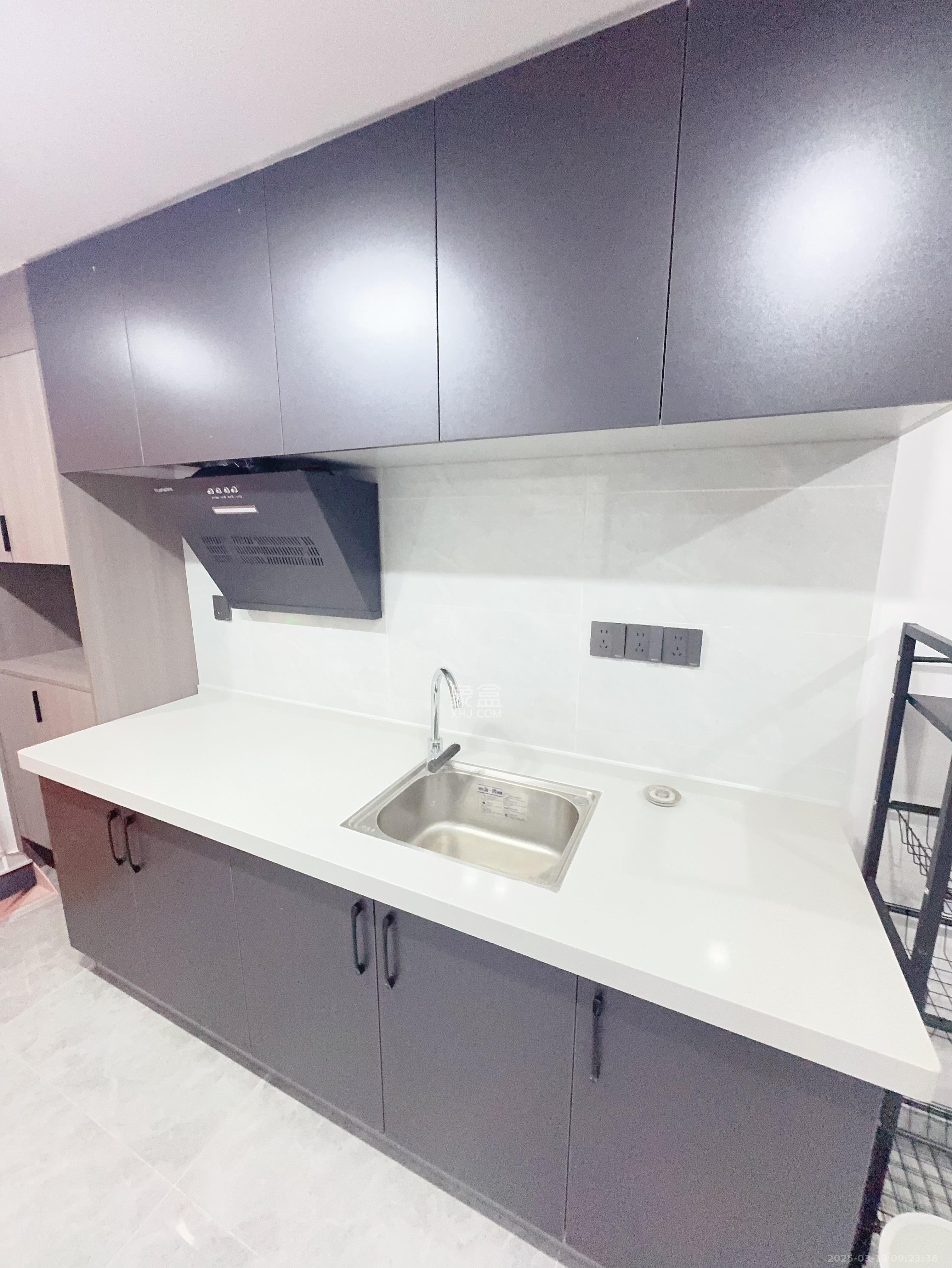 保利恒伟时光印象 1室1厅1卫 1900.0元/月 保利恒伟时光印象 1室1厅1卫 1900.0元/月室内图