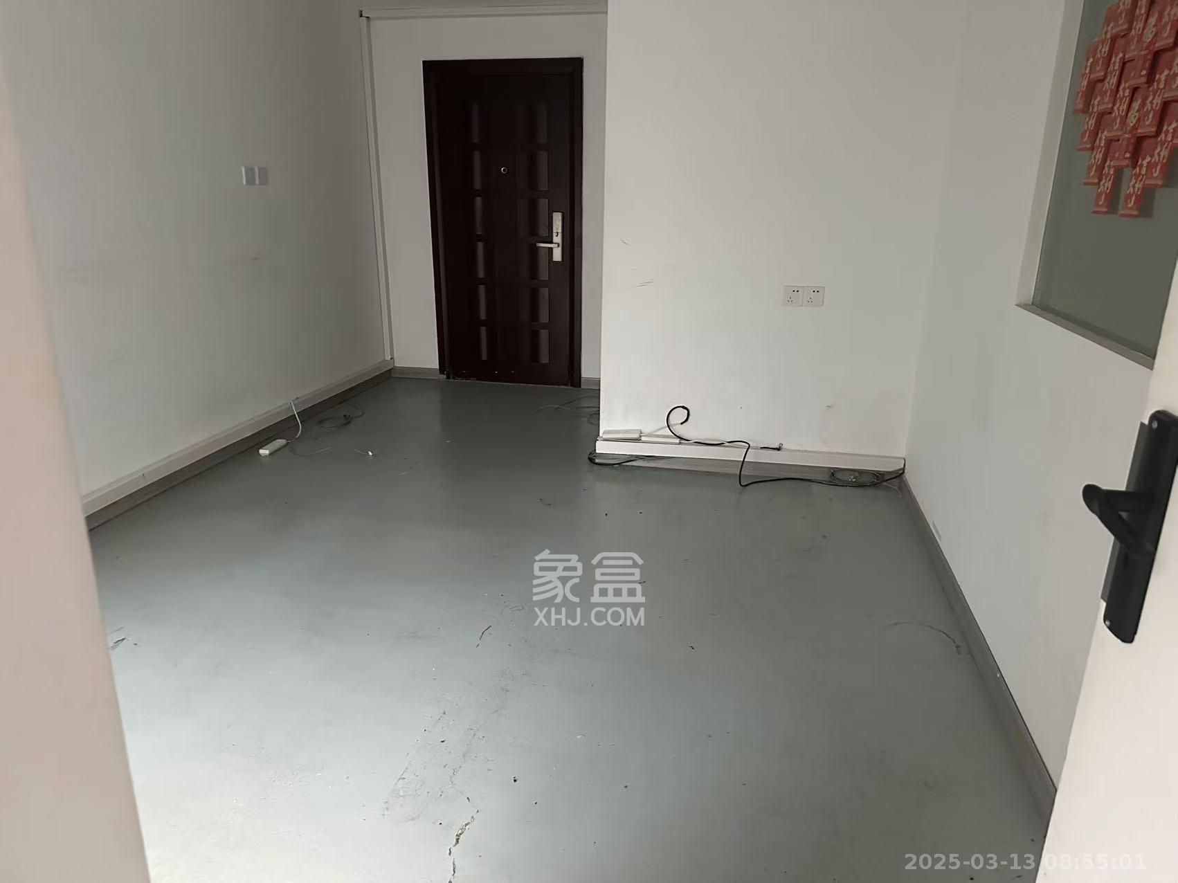 东塘瑞府  1室1厅1卫    12000.0元/月室内图