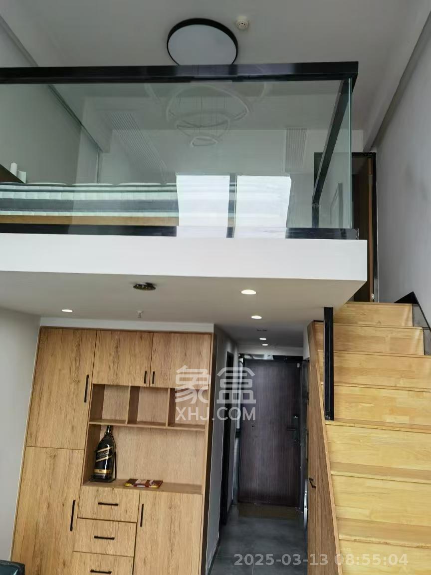 东盈商业广场（华泉城市广场）  1室1厅1卫    2600.0元/月室内图