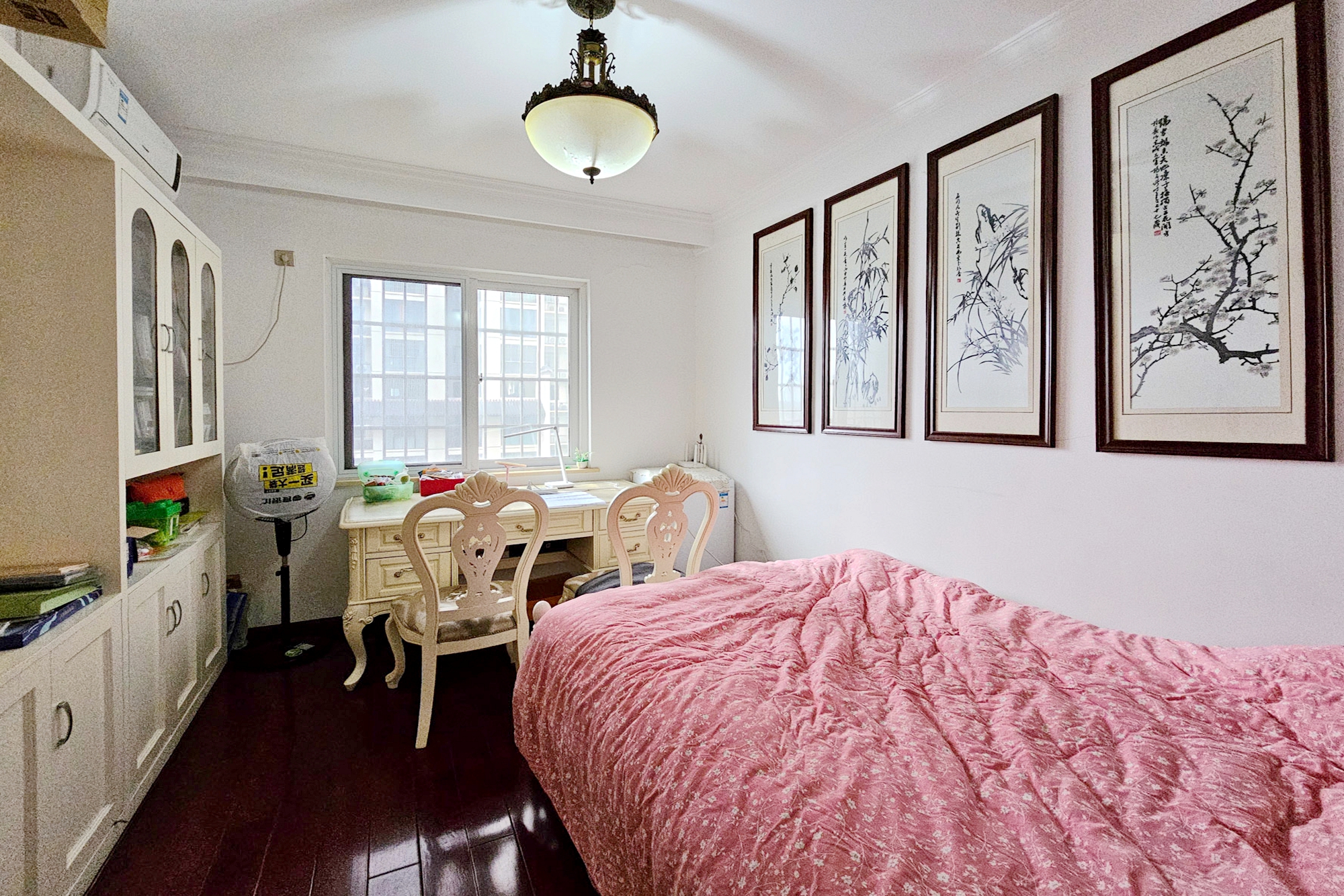 嘉宇盛世华章  3室2厅2卫    120.0万 嘉宇盛世华章  3室2厅2卫    120.0万卧室