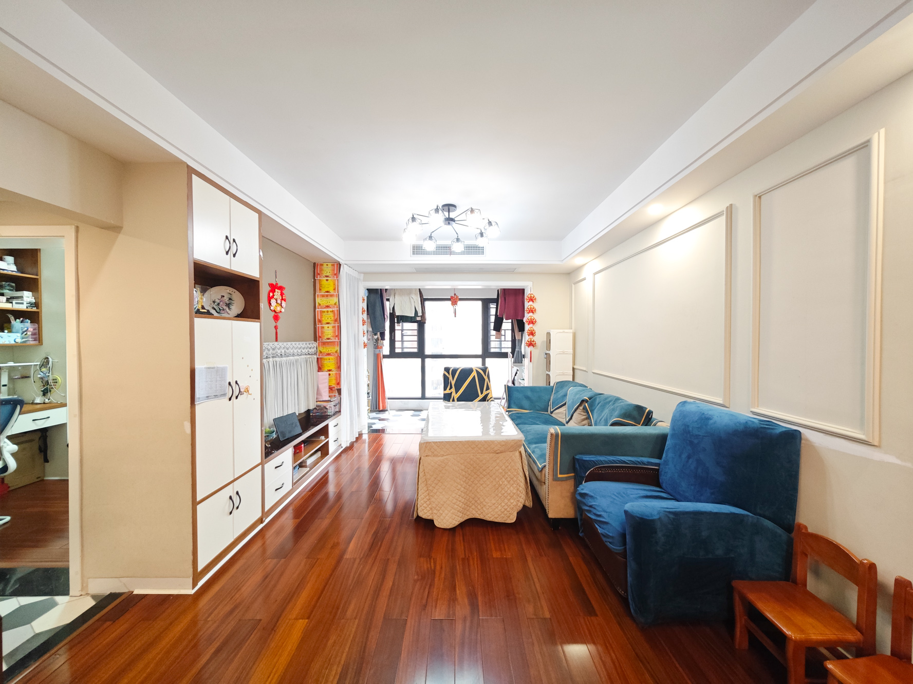 博长山水香颐 3室2厅1卫 86.8万 博长山水香颐 3室2厅1卫 86.8万客厅