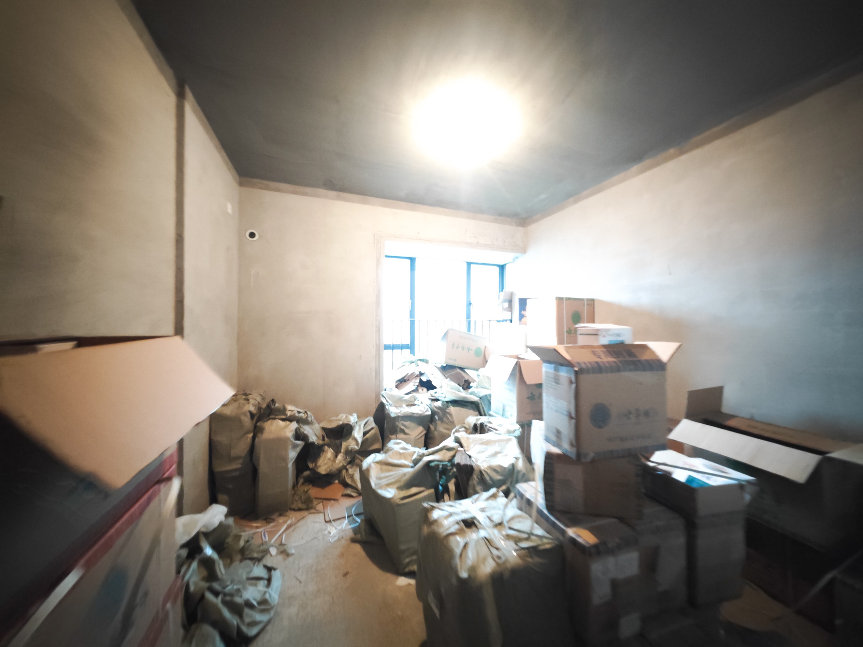 中建嘉和城  4室2厅2卫   108.00万卧室