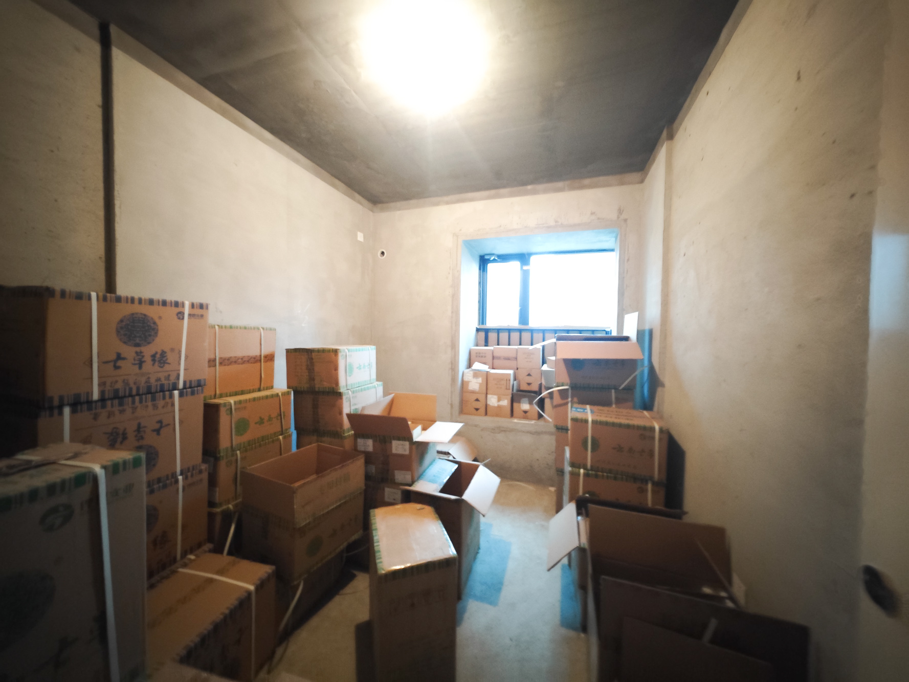 中建嘉和城  4室2厅2卫   108.00万卧室
