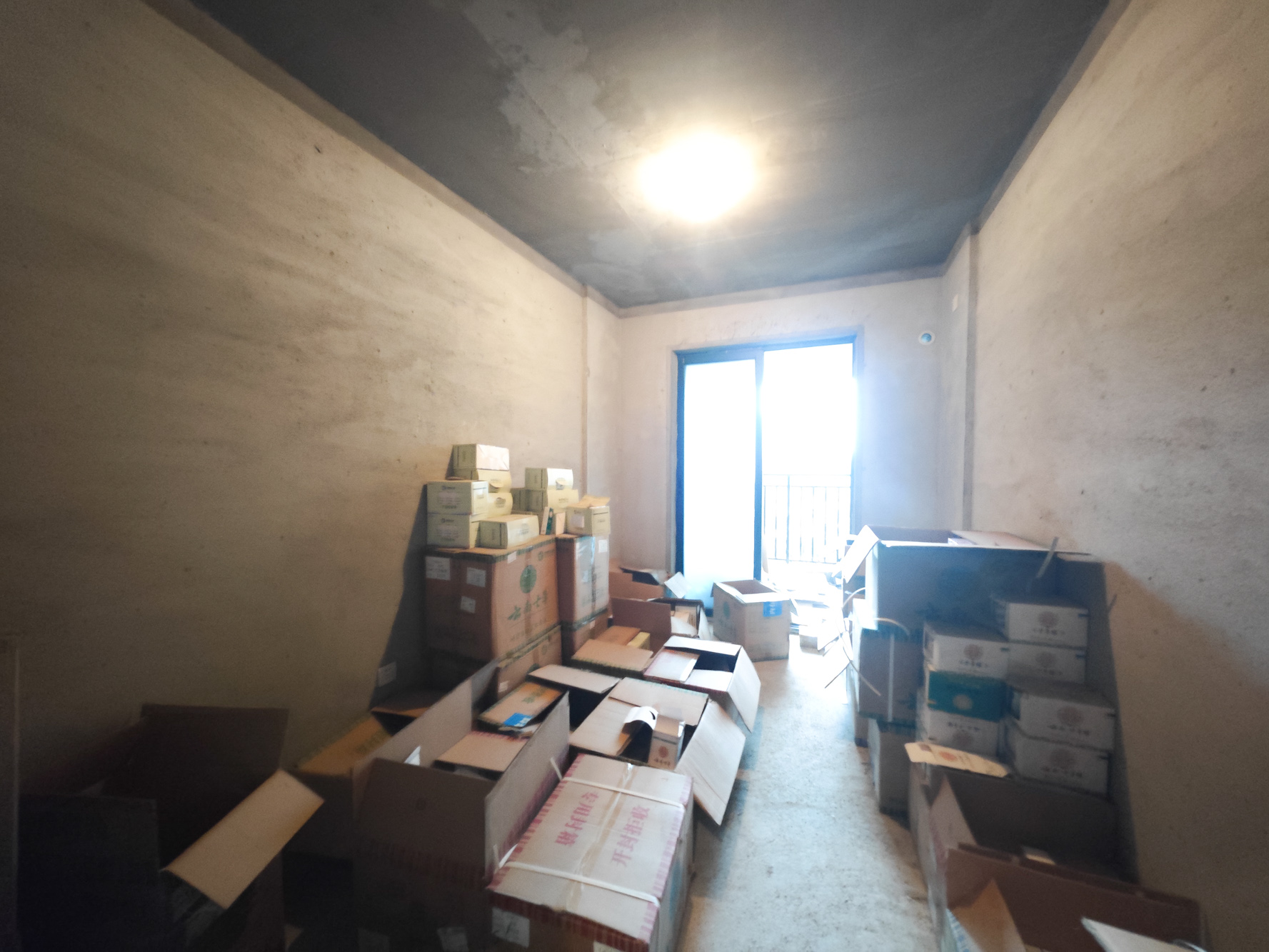 中建嘉和城  4室2厅2卫   108.00万卧室