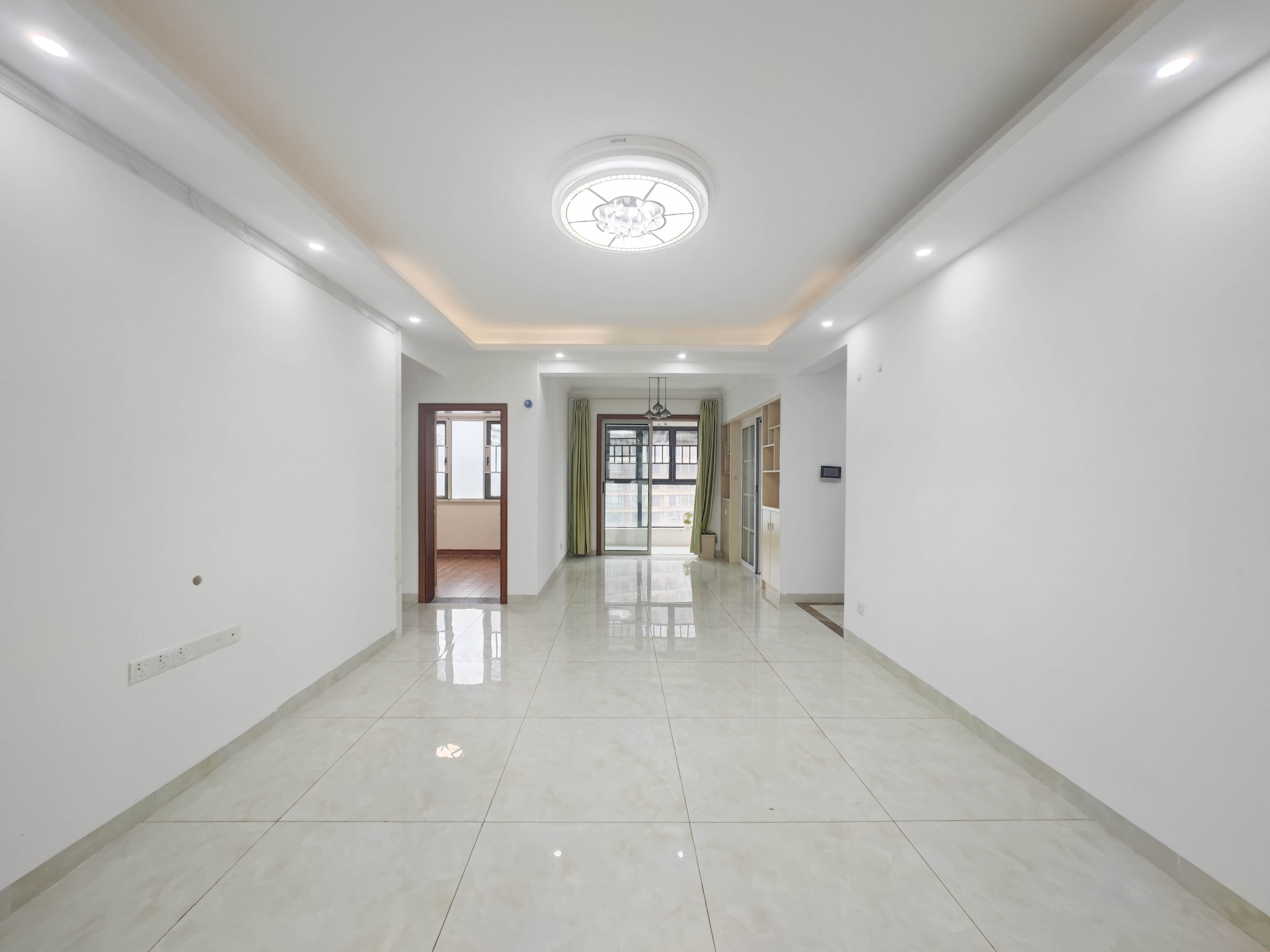 五矿万境水岸二期(五矿万境水岸和苑)  3室2厅1卫    110.0万 五矿万境水岸二期(五矿万境水岸和苑)  3室2厅1卫    110.0万