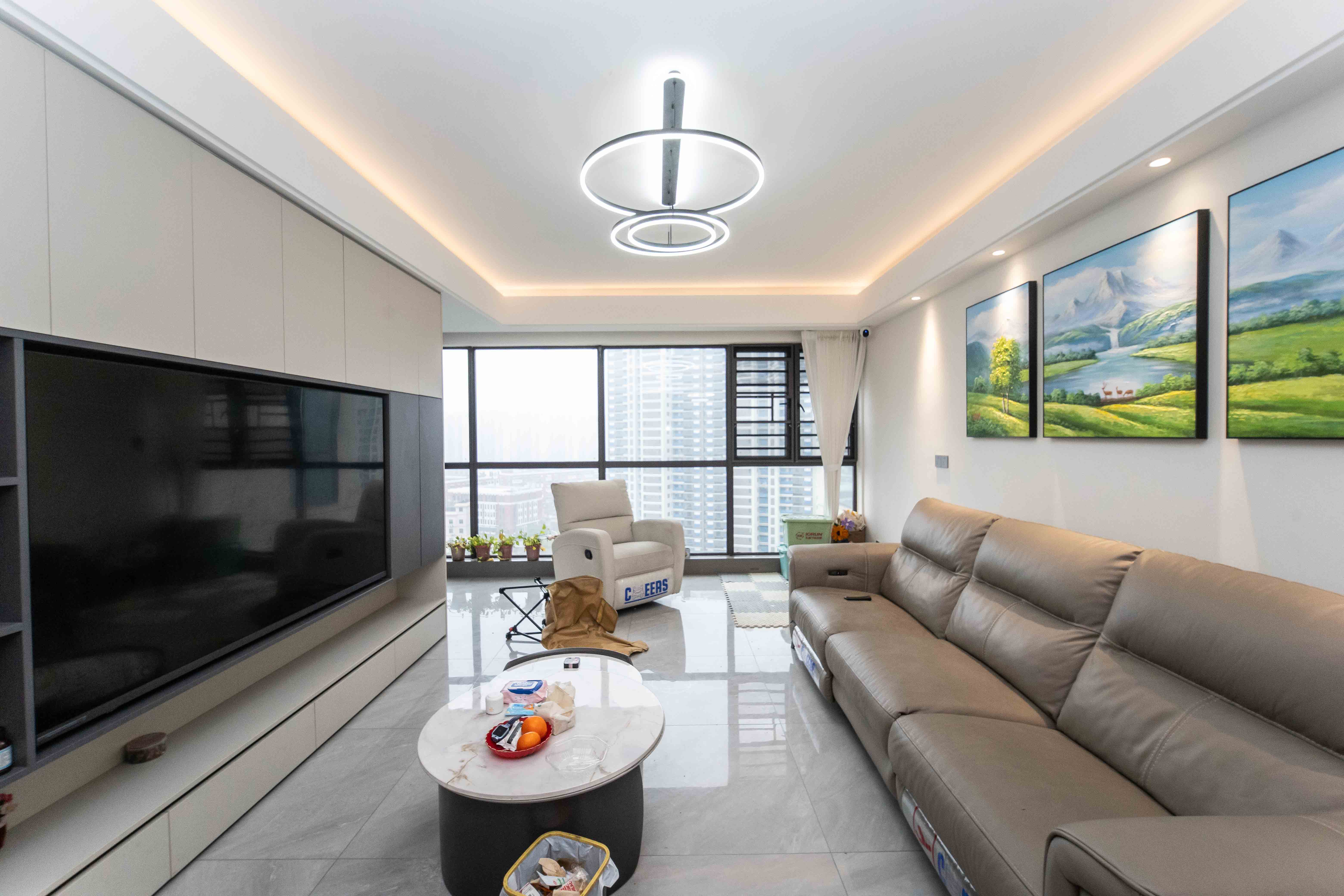 德奥悦东方 4室2厅2卫 205.0万 德奥悦东方 4室2厅2卫 205.0万客厅