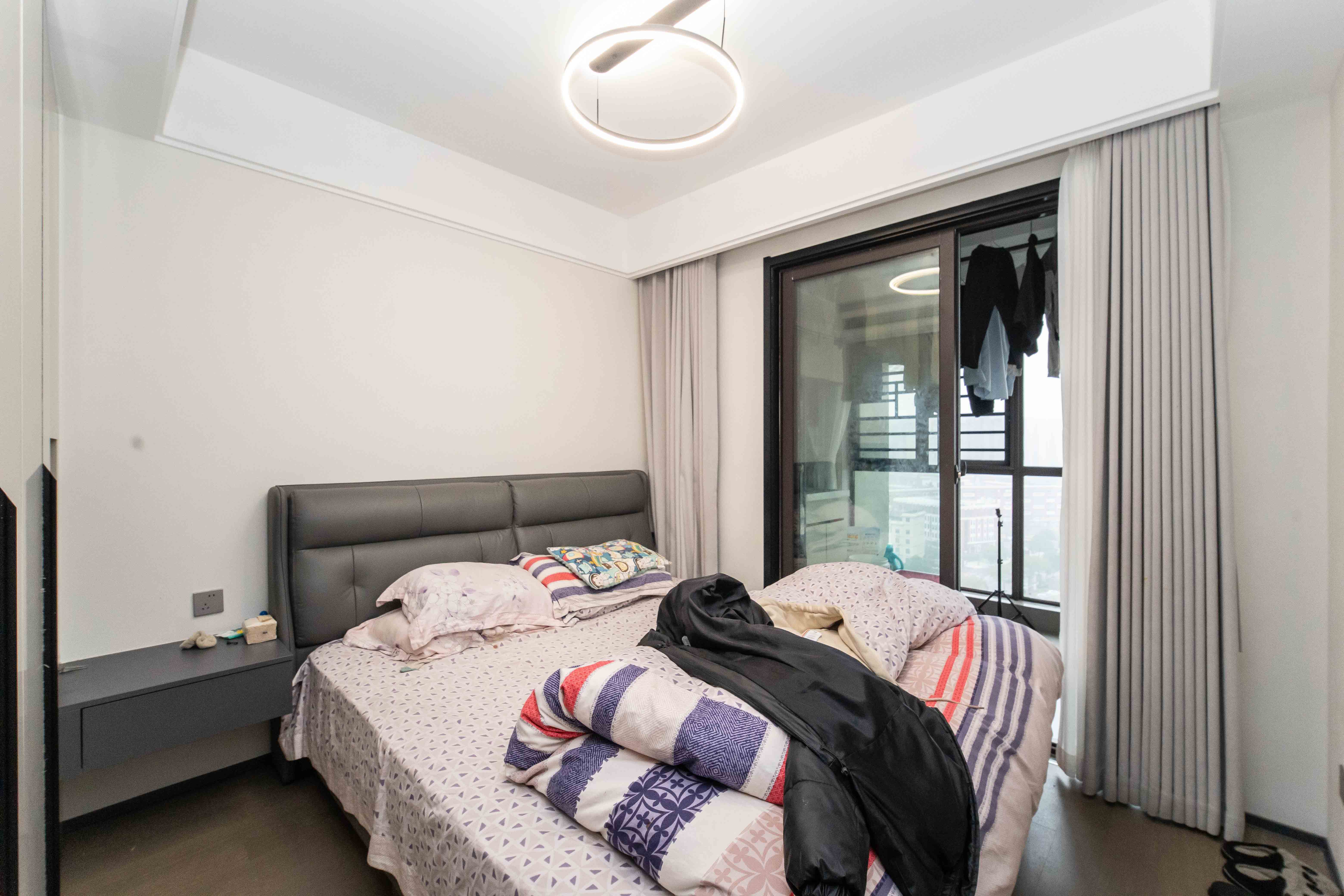 德奥悦东方 4室2厅2卫 205.0万 德奥悦东方 4室2厅2卫 205.0万卧室