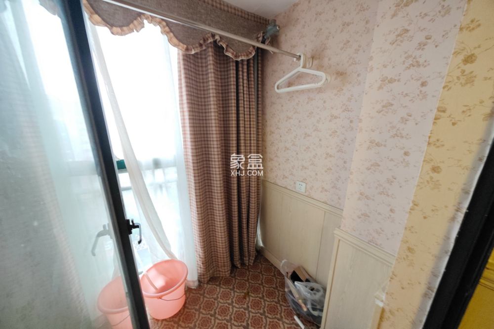 凱軒云頂  1室1廳1衛(wèi)   29.00萬