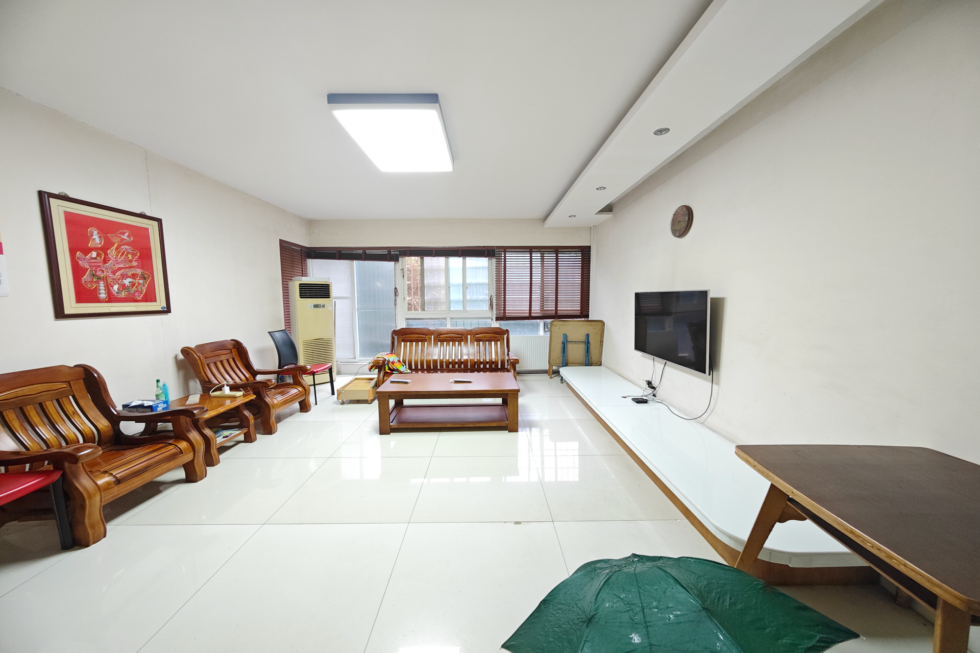 鑫天鑫城 3室2厅2卫 114.0万 鑫天鑫城 3室2厅2卫 114.0万客厅