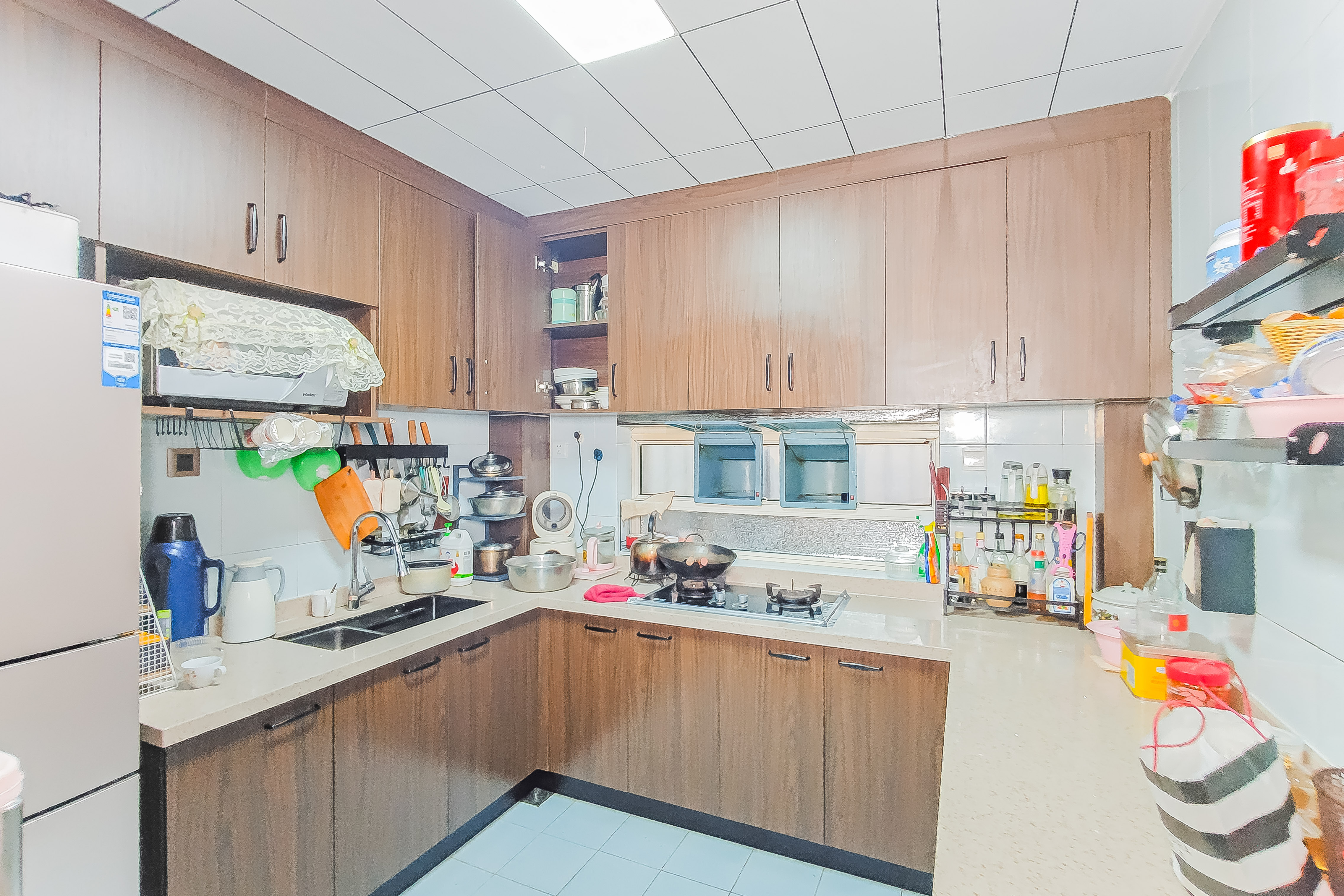 海威大厦 3室2厅2卫 55.8万 海威大厦 3室2厅2卫 55.8万其他