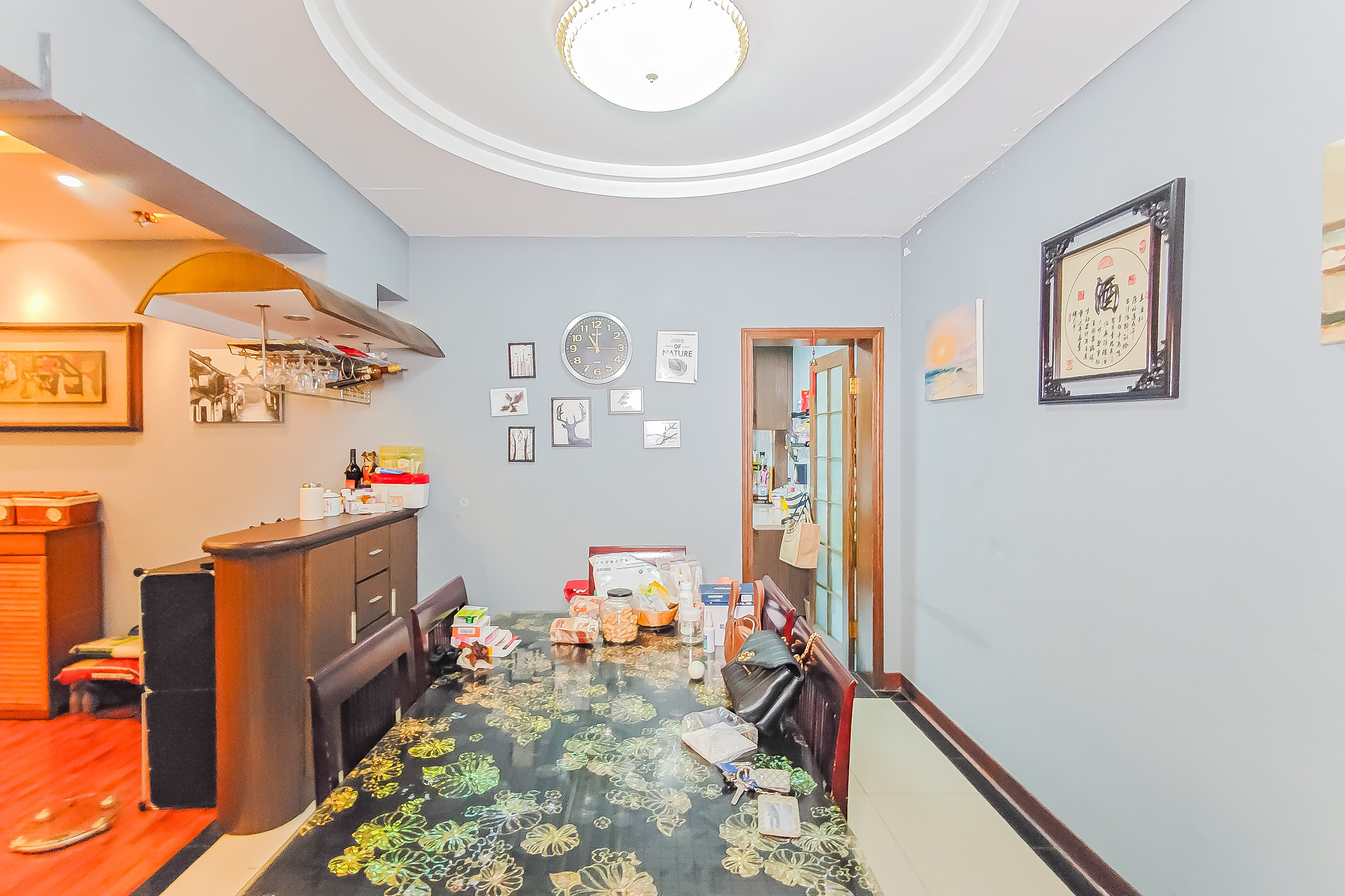 海威大厦 3室2厅2卫 55.8万 海威大厦 3室2厅2卫 55.8万客厅