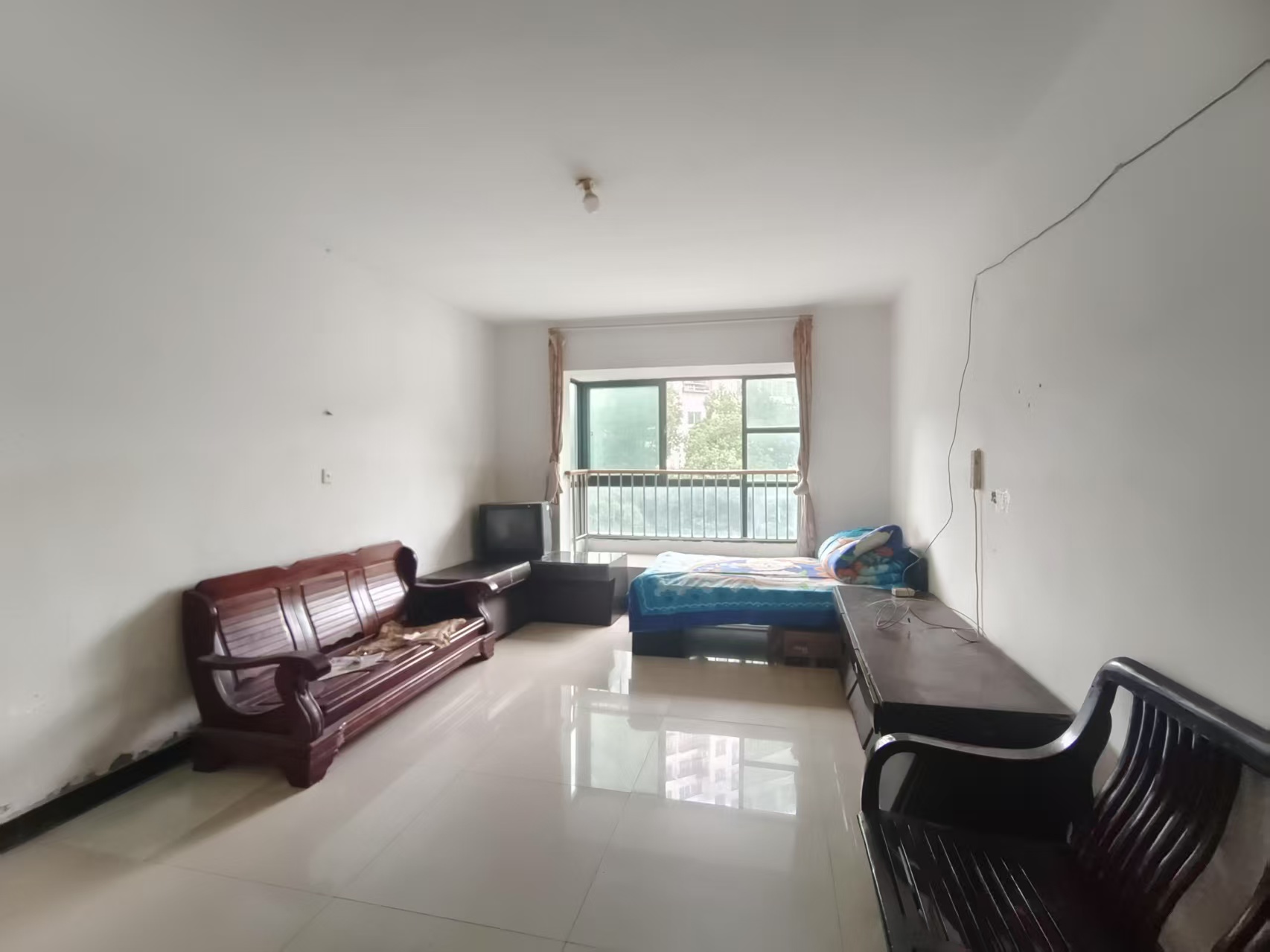 嘉天18号 3室2厅1卫 39.8万 嘉天18号 3室2厅1卫 39.8万室内图