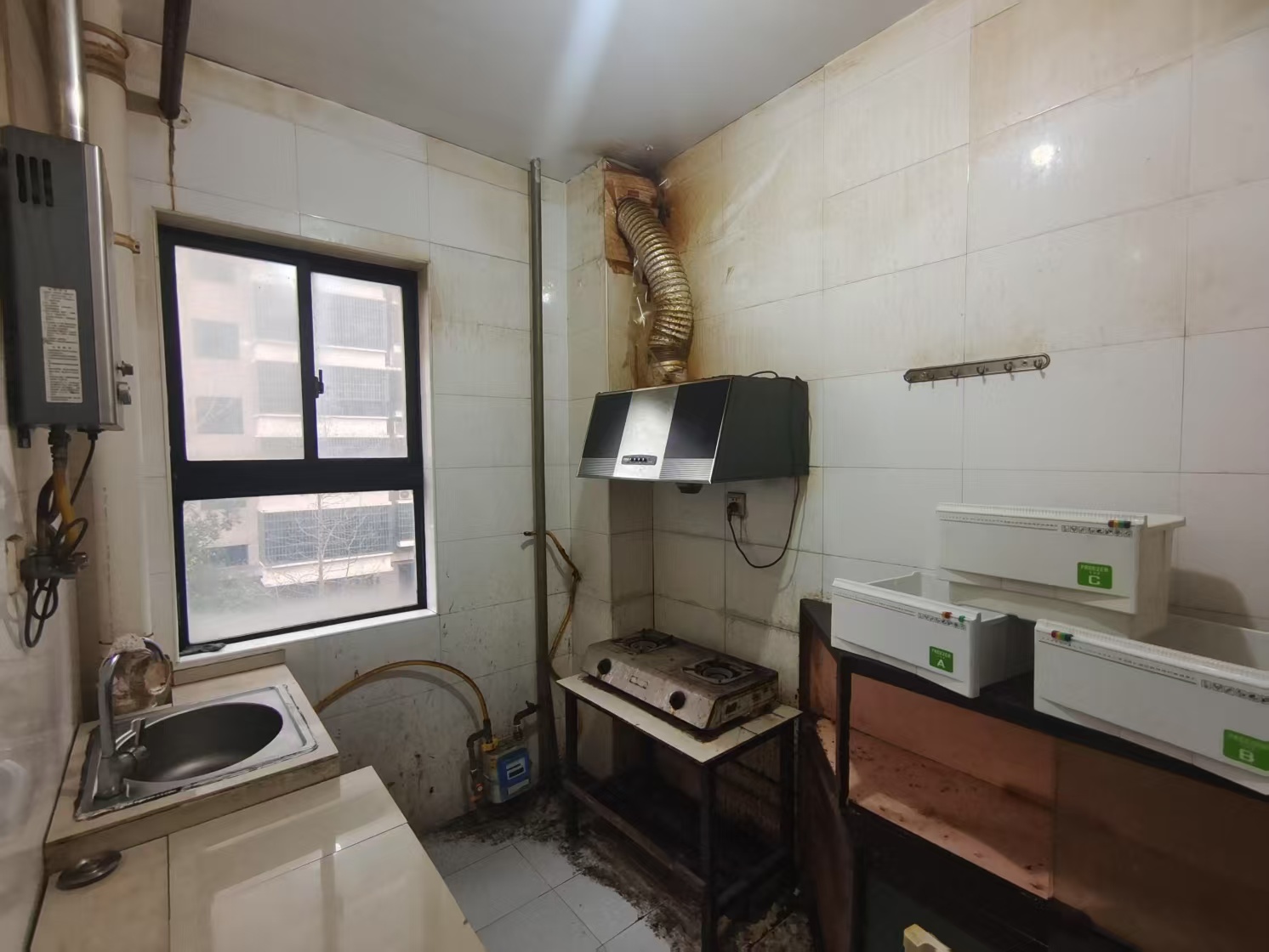 嘉天18号 3室2厅1卫 39.8万 嘉天18号 3室2厅1卫 39.8万室内图