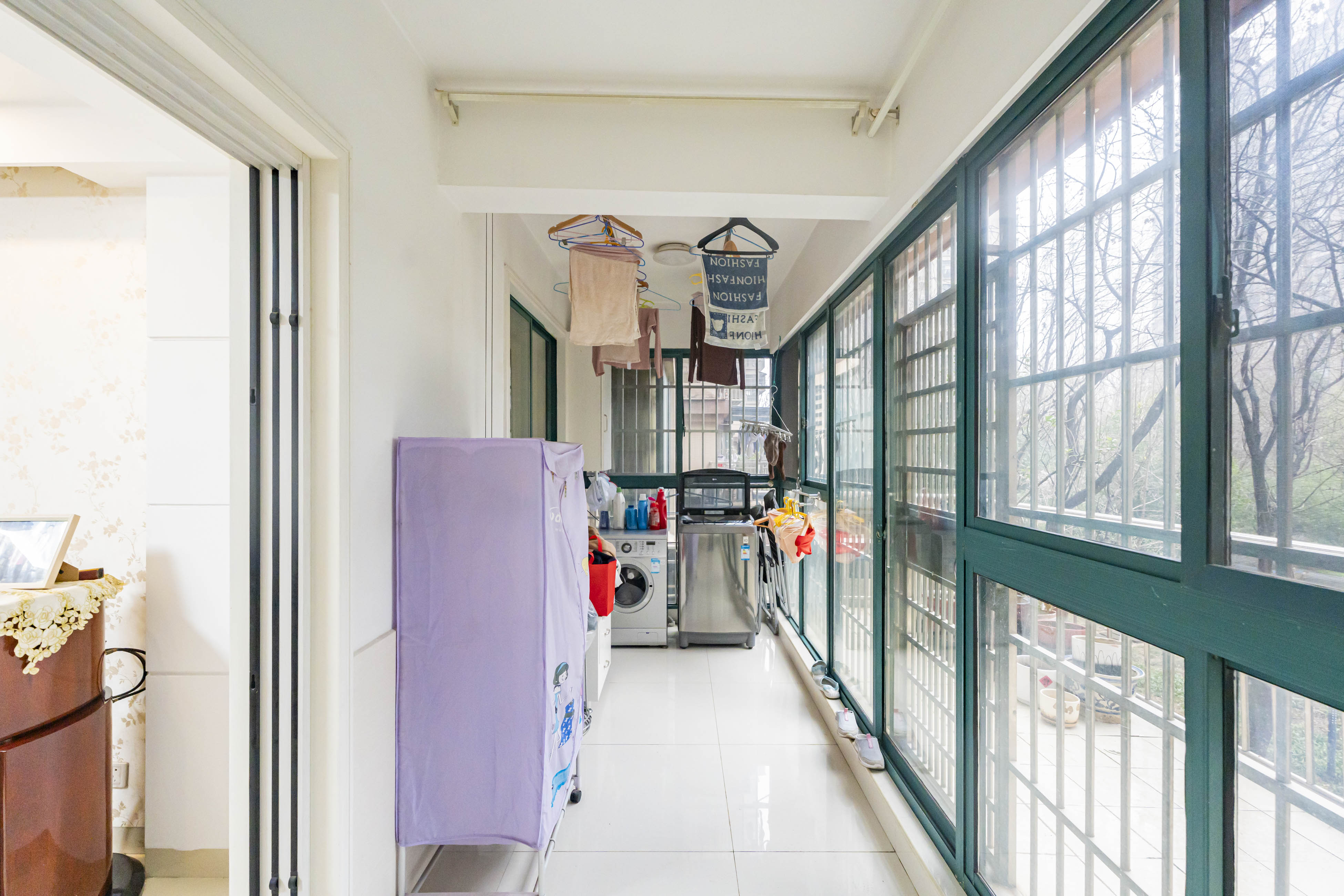 绿洲花园  3室2厅2卫    155.0万 绿洲花园  3室2厅2卫    155.0万阳台