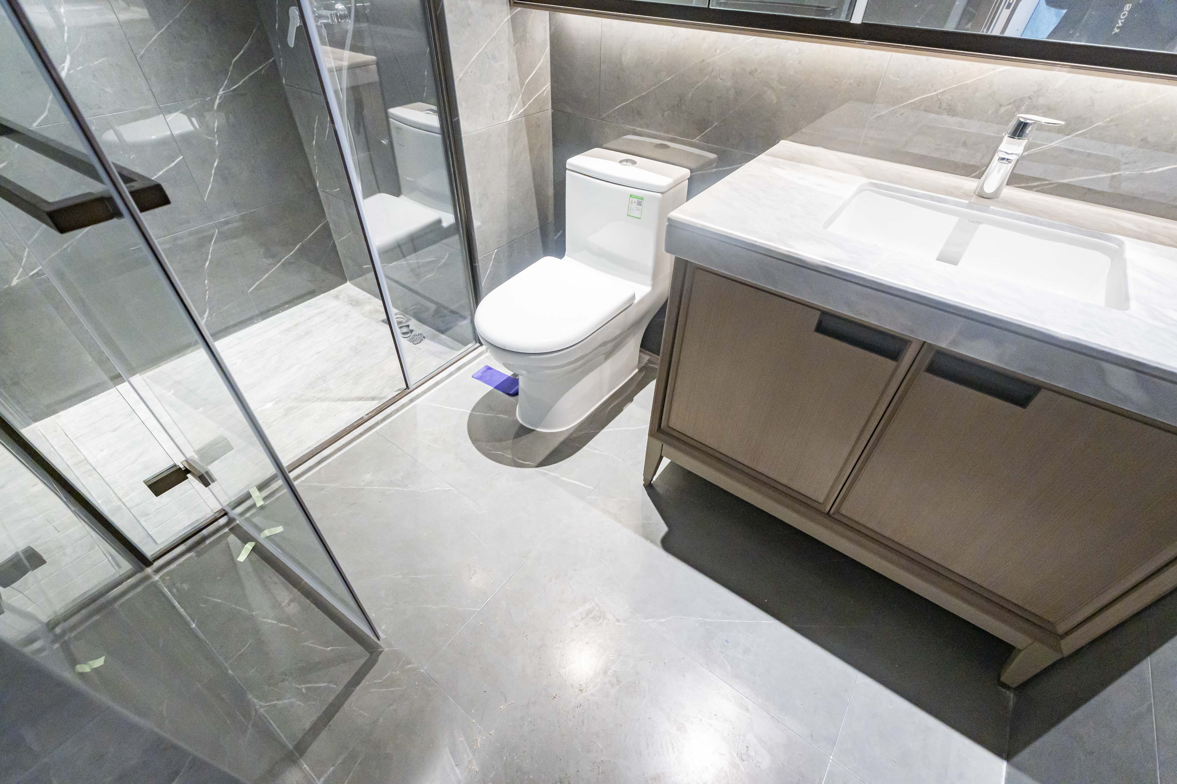 建发养云 4室2厅3卫 550.0万 建发养云 4室2厅3卫 550.0万卫生间