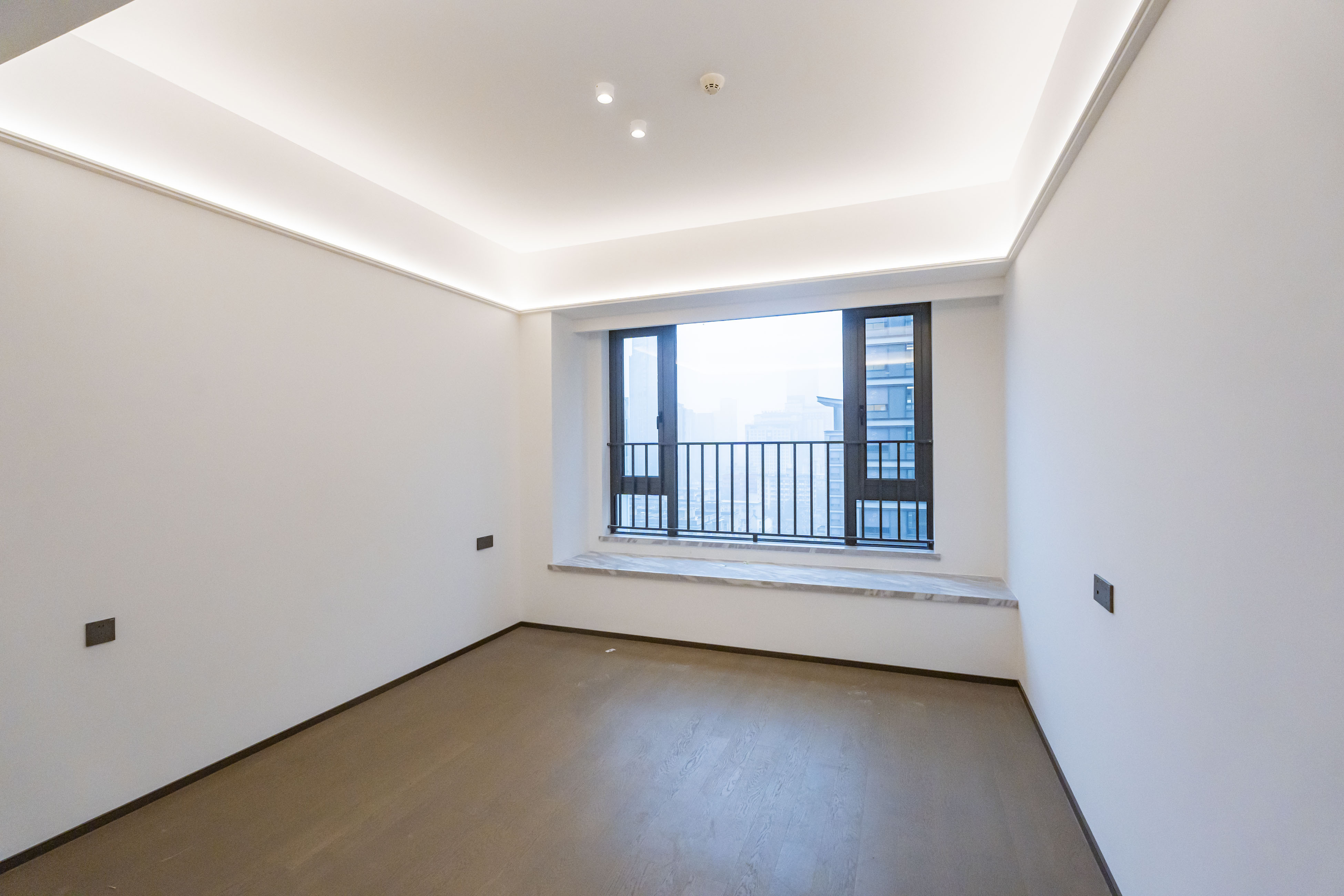 建发养云 4室2厅3卫 550.0万 建发养云 4室2厅3卫 550.0万卧室