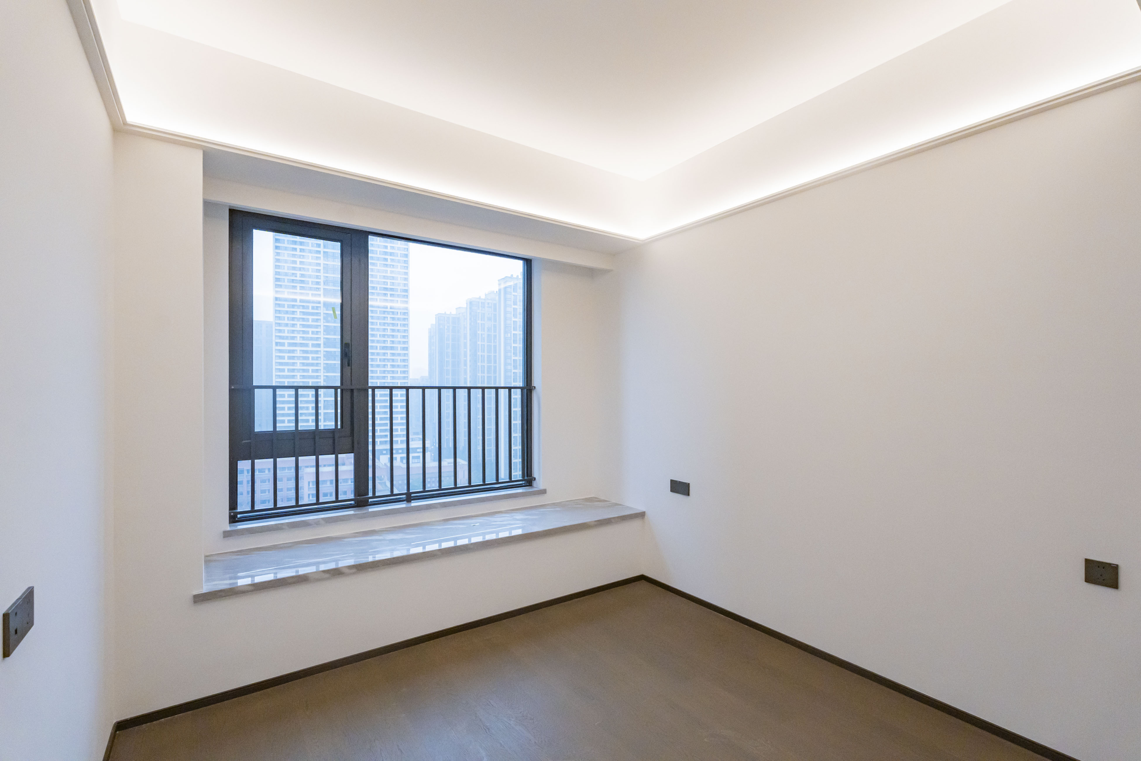 建发养云 4室2厅3卫 550.0万 建发养云 4室2厅3卫 550.0万卧室