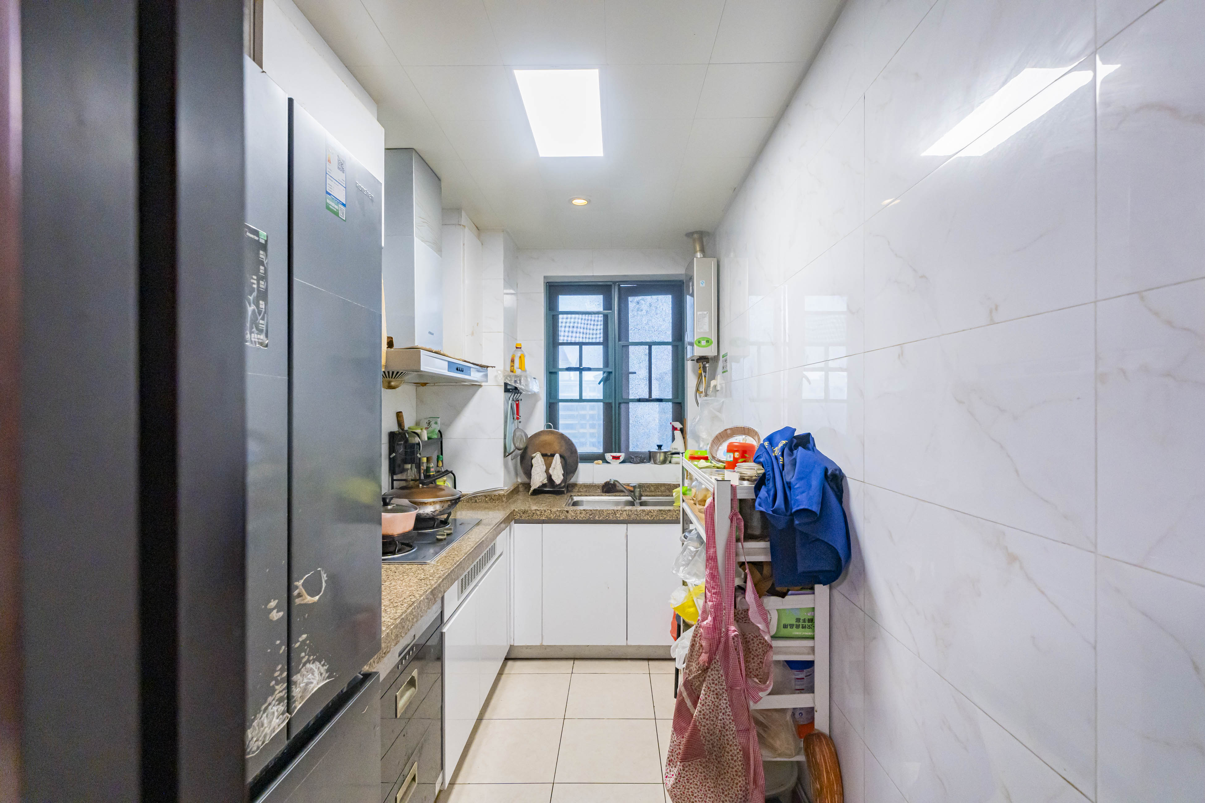 恒大雅苑 3室2厅1卫 108.0万 恒大雅苑 3室2厅1卫 108.0万厨房