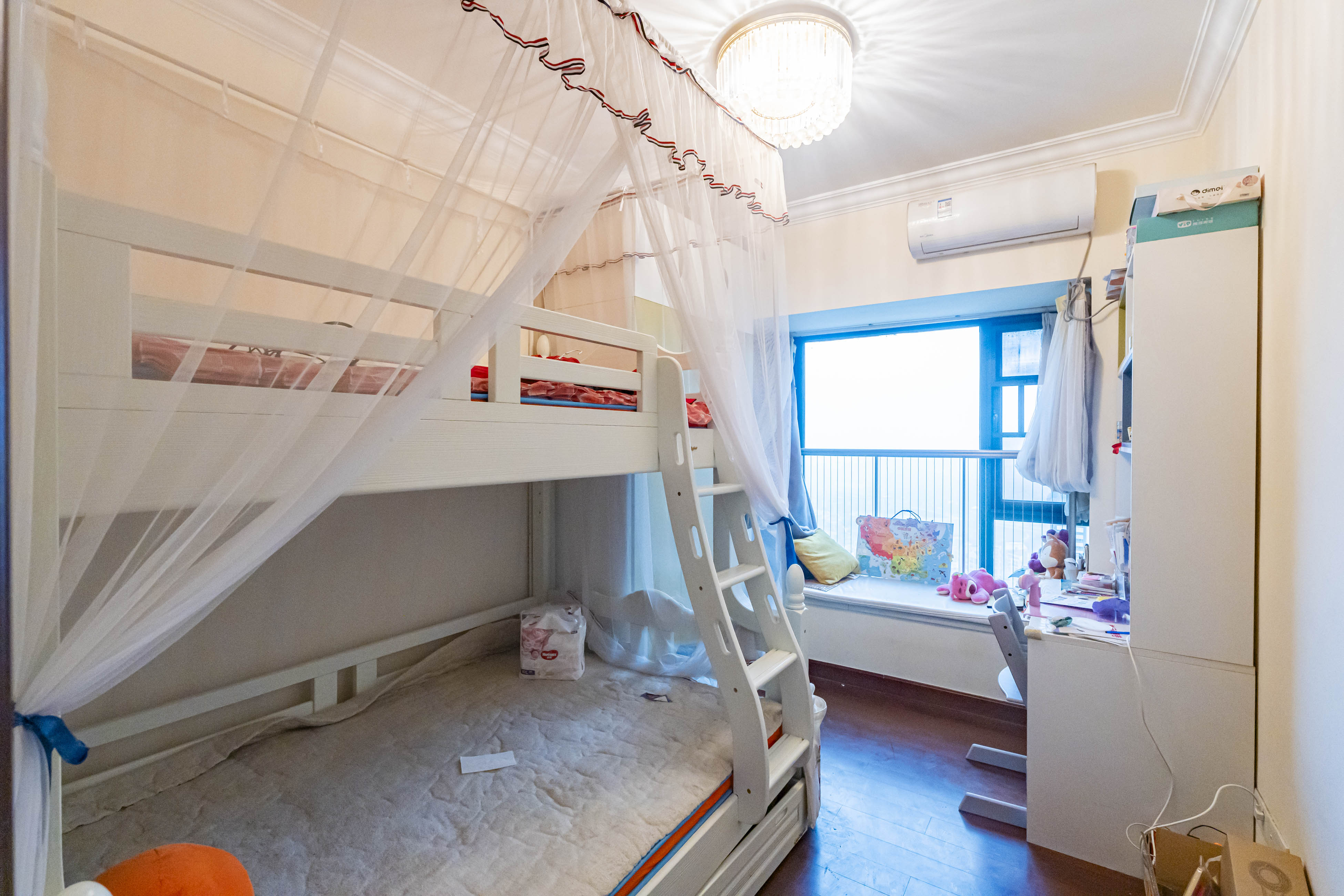 恒大雅苑 3室2厅1卫 108.0万 恒大雅苑 3室2厅1卫 108.0万卧室