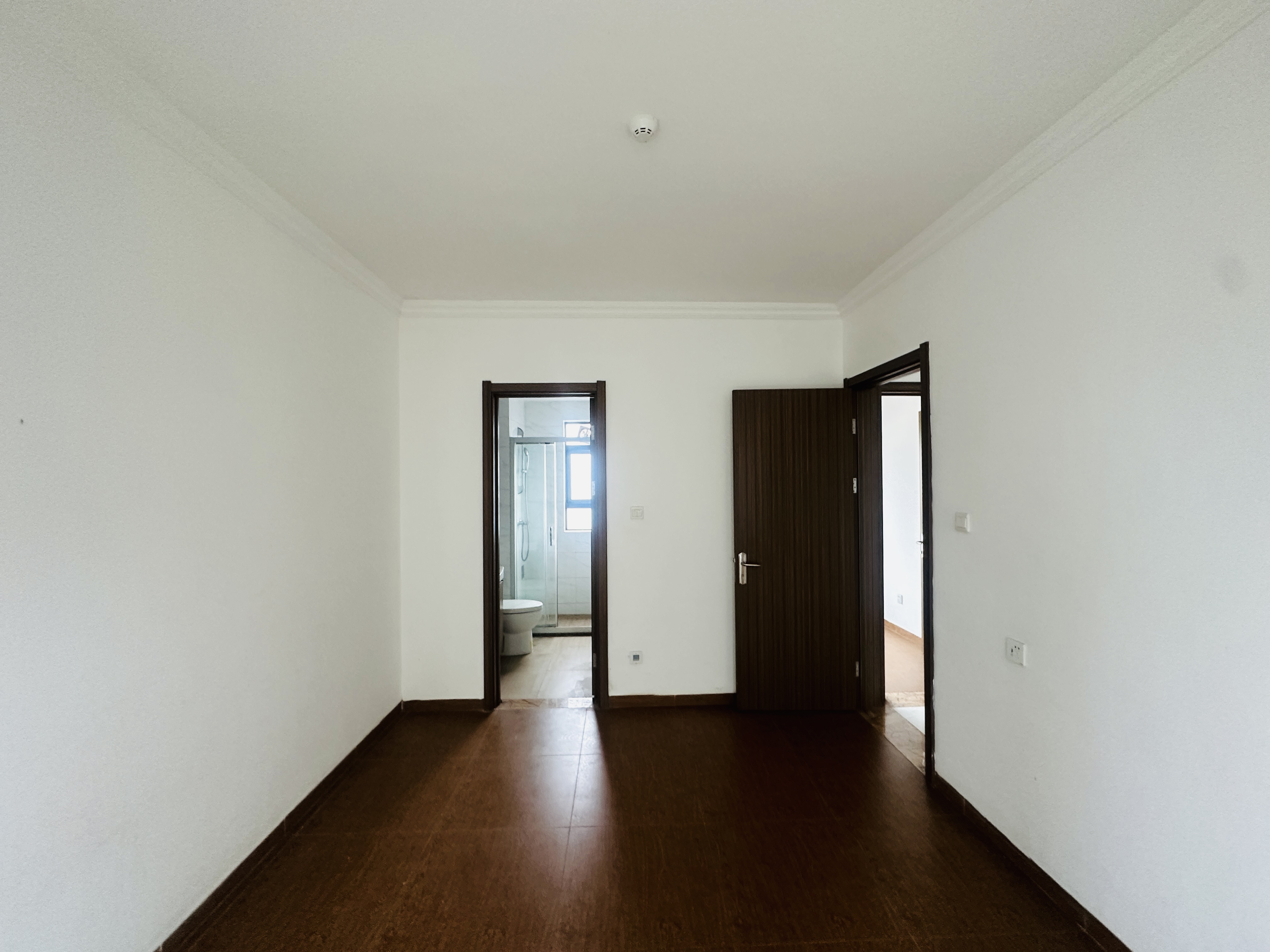 碧桂园一、二期(中央首府) 1室1厅1卫 59.0万 碧桂园一、二期(中央首府) 1室1厅1卫 59.0万卧室