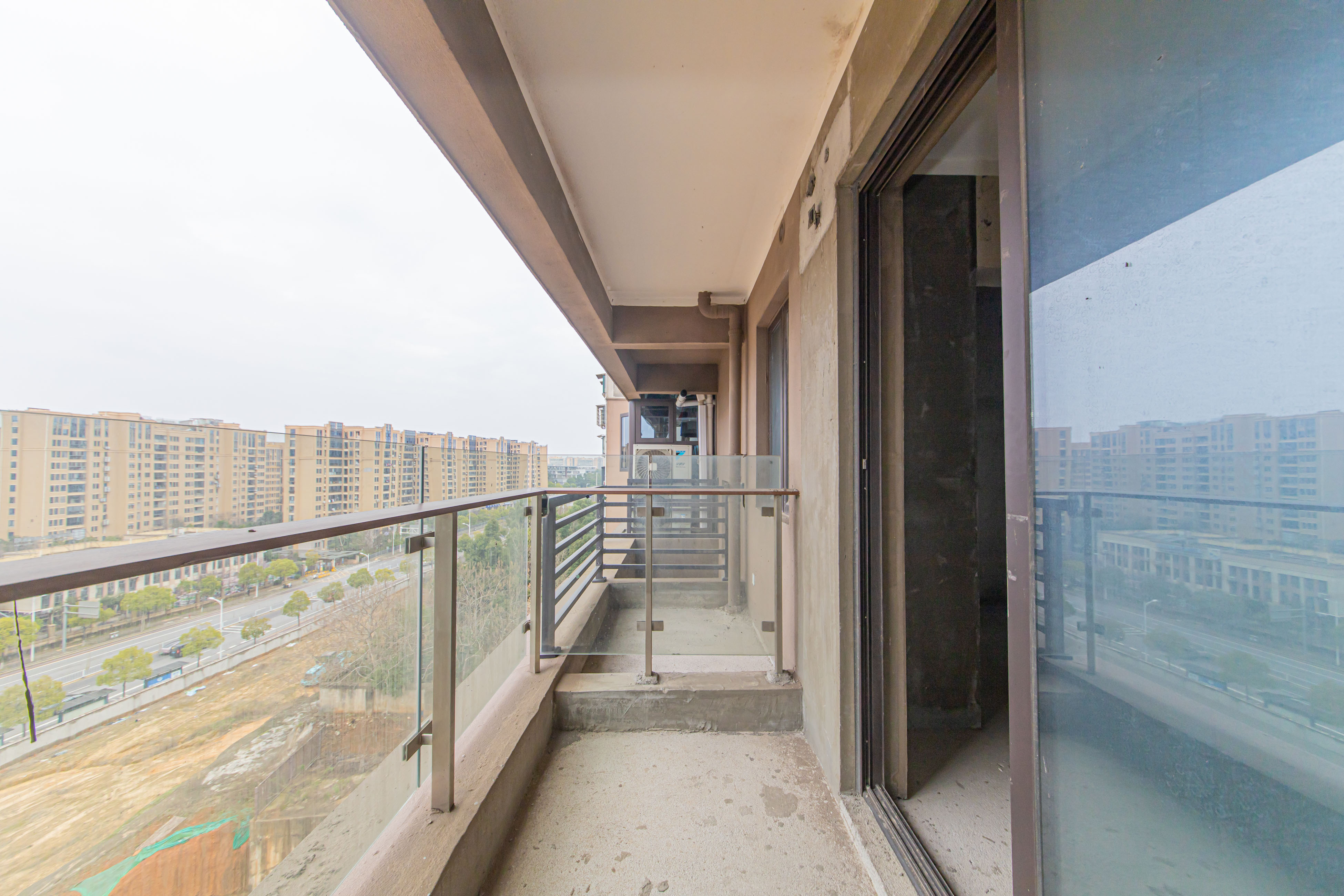 北辰中央公园辰玺洋房区  4室2厅2卫    213.0万 北辰中央公园辰玺洋房区  4室2厅2卫    213.0万阳台