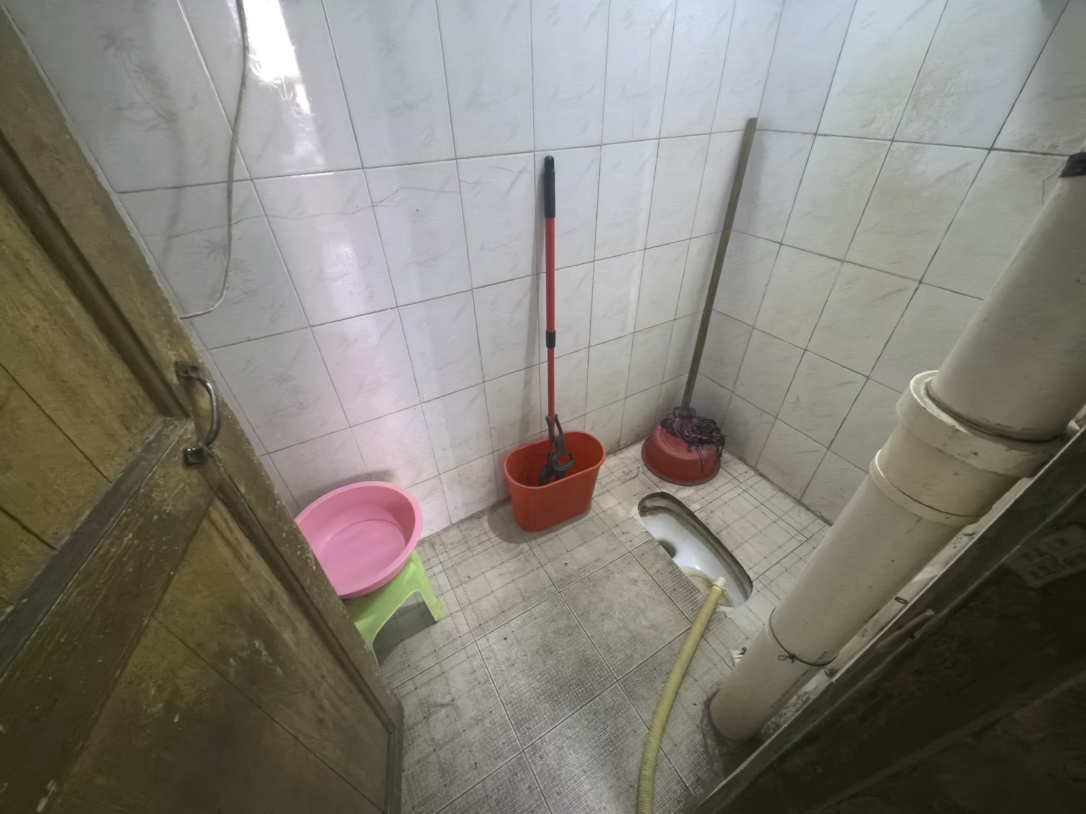 金桂小区曹一二三村 2室2厅1卫 15.0万 金桂小区曹一二三村 2室2厅1卫 15.0万室内图