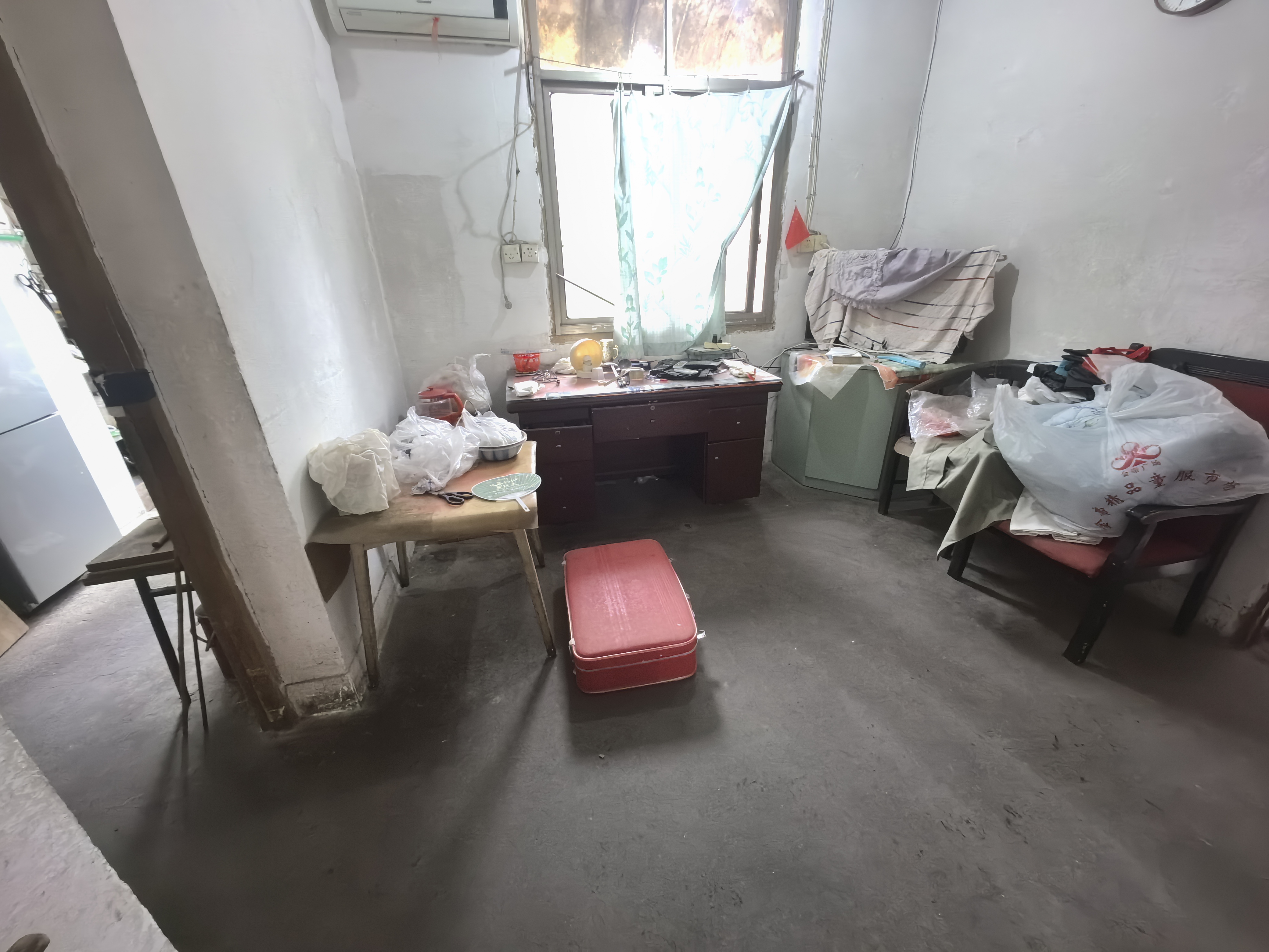 金桂小区曹一二三村 2室2厅1卫 15.0万 金桂小区曹一二三村 2室2厅1卫 15.0万室内图