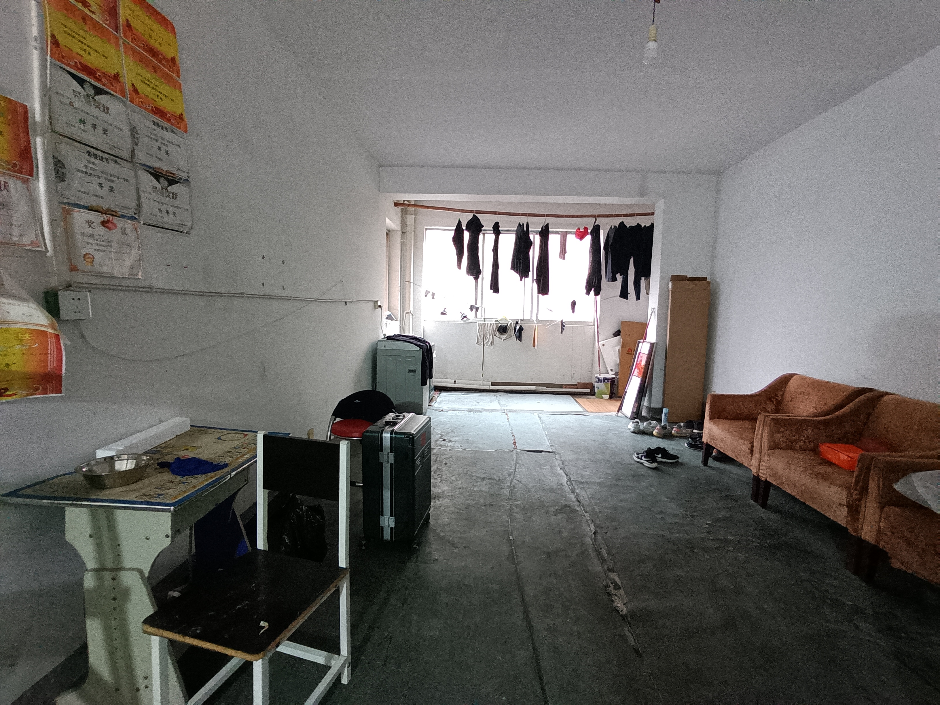 安泰小区 3室2厅1卫 40.5万 安泰小区 3室2厅1卫 40.5万室内图