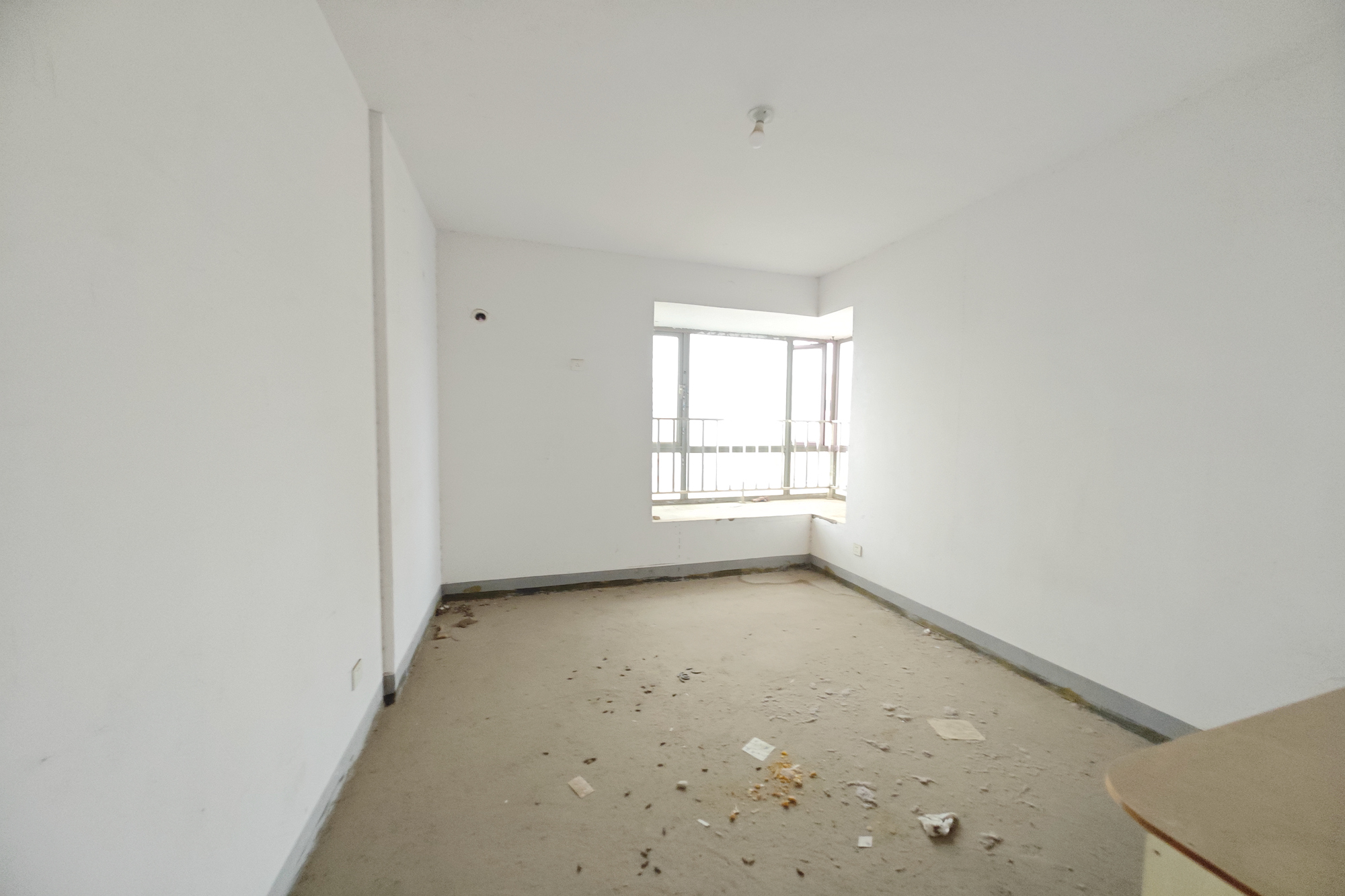 新城新世界一二三期  2室2厅1卫    82.0万 新城新世界一二三期  2室2厅1卫    82.0万卧室