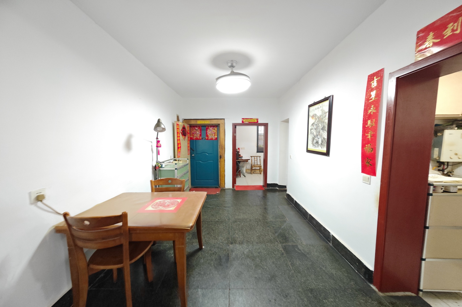 华达家园  3室2厅1卫   52.00万客厅
