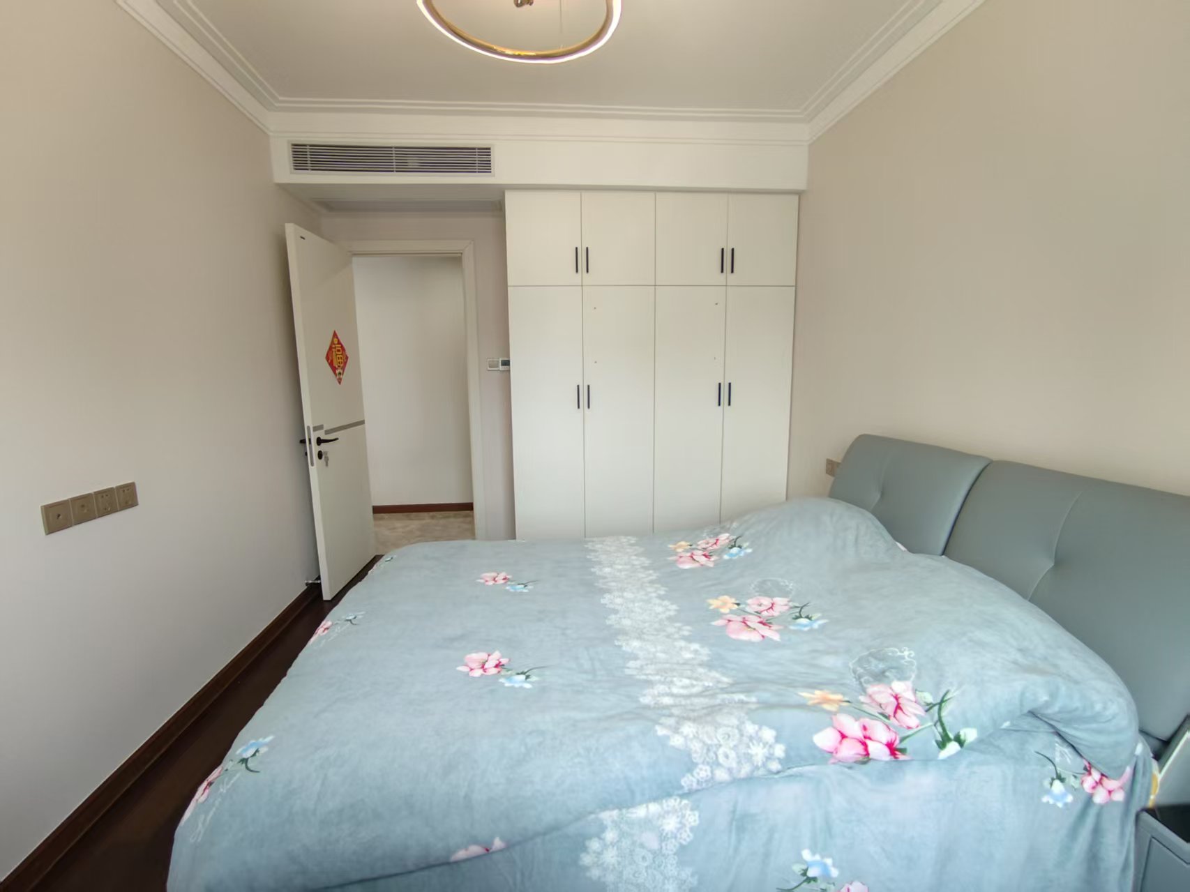 城际空间站 3室2厅2卫 105.0万 城际空间站 3室2厅2卫 105.0万室内图