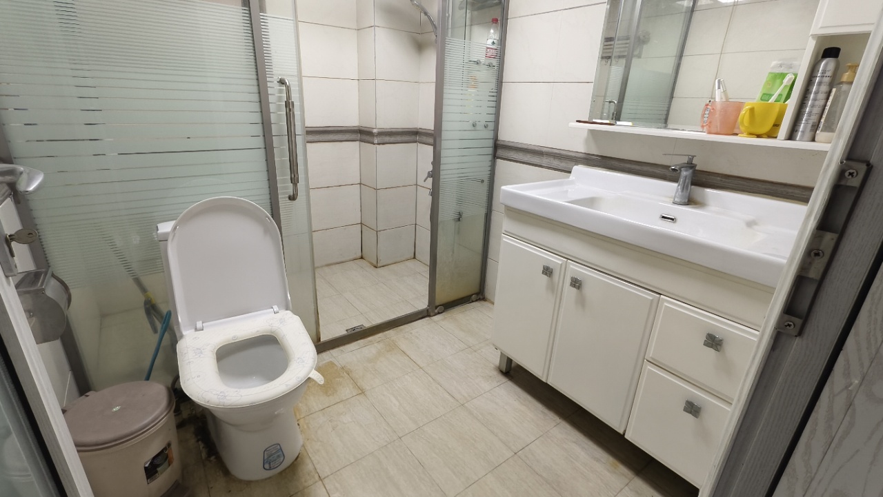 北美阳光城 4室2厅2卫 2600.0元/月 北美阳光城 4室2厅2卫 2600.0元/月室内图