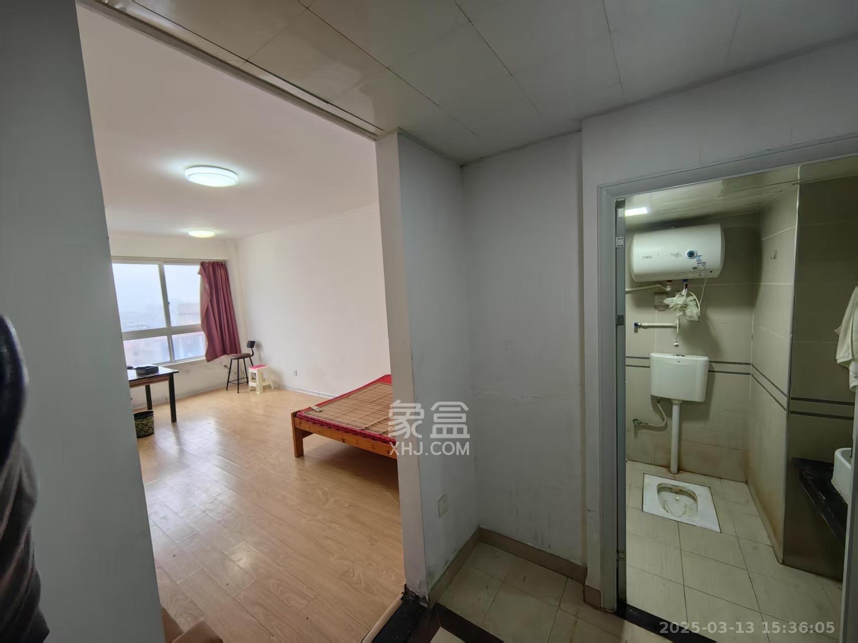 月亮湾草莓街区一、二期 1室1厅0卫 1000.0元/月 月亮湾草莓街区一、二期 1室1厅0卫 1000.0元/月室内图