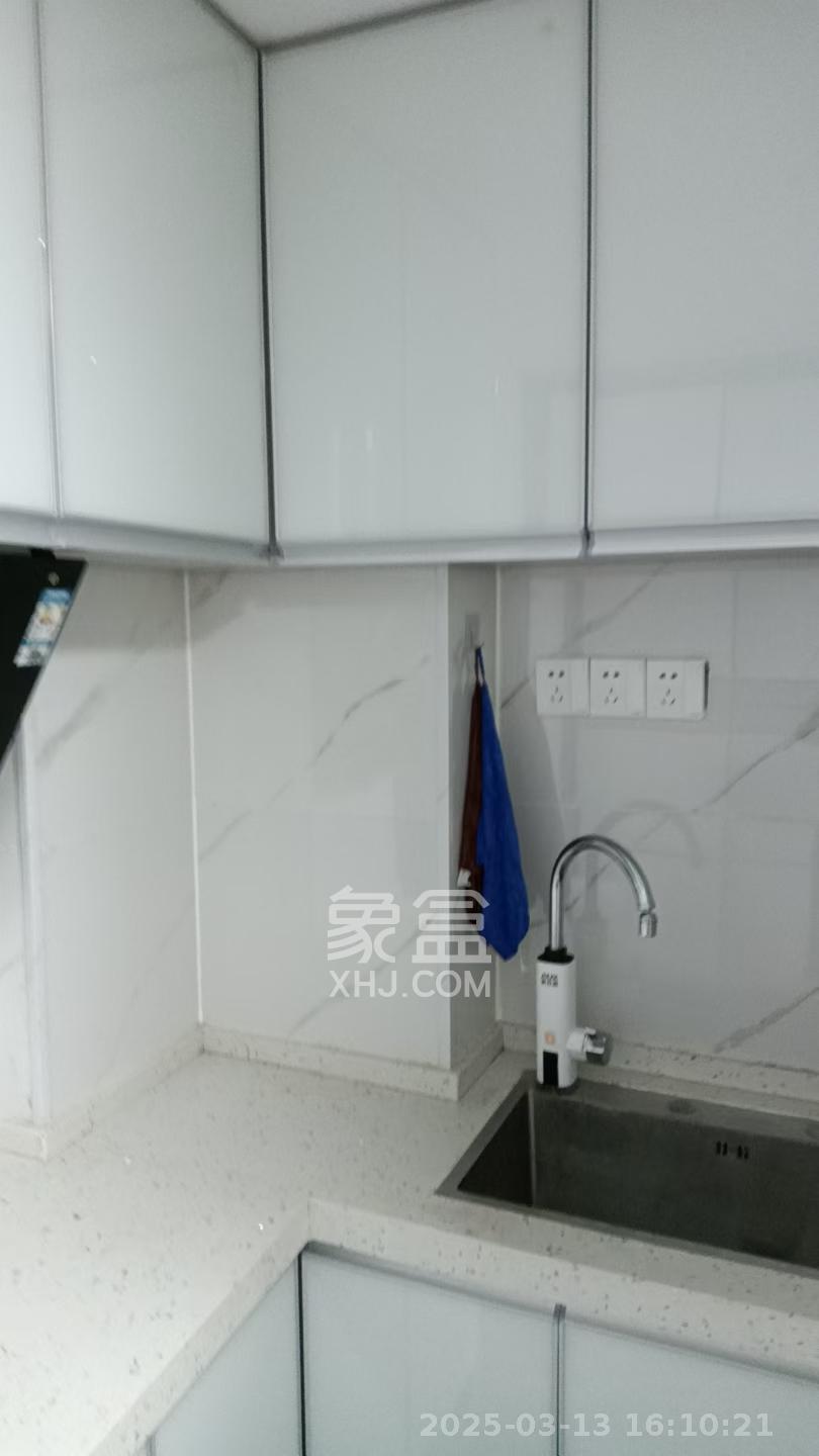 佳兆业云顶都汇  1室1厅1卫   1300.00元/月室内图