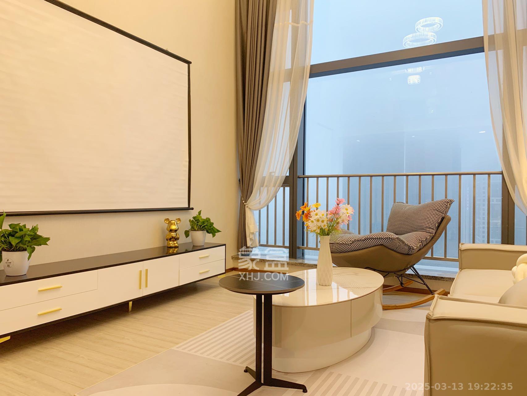 华远华时代 4室2厅1卫 5000.0元/月 华远华时代 4室2厅1卫 5000.0元/月室内图