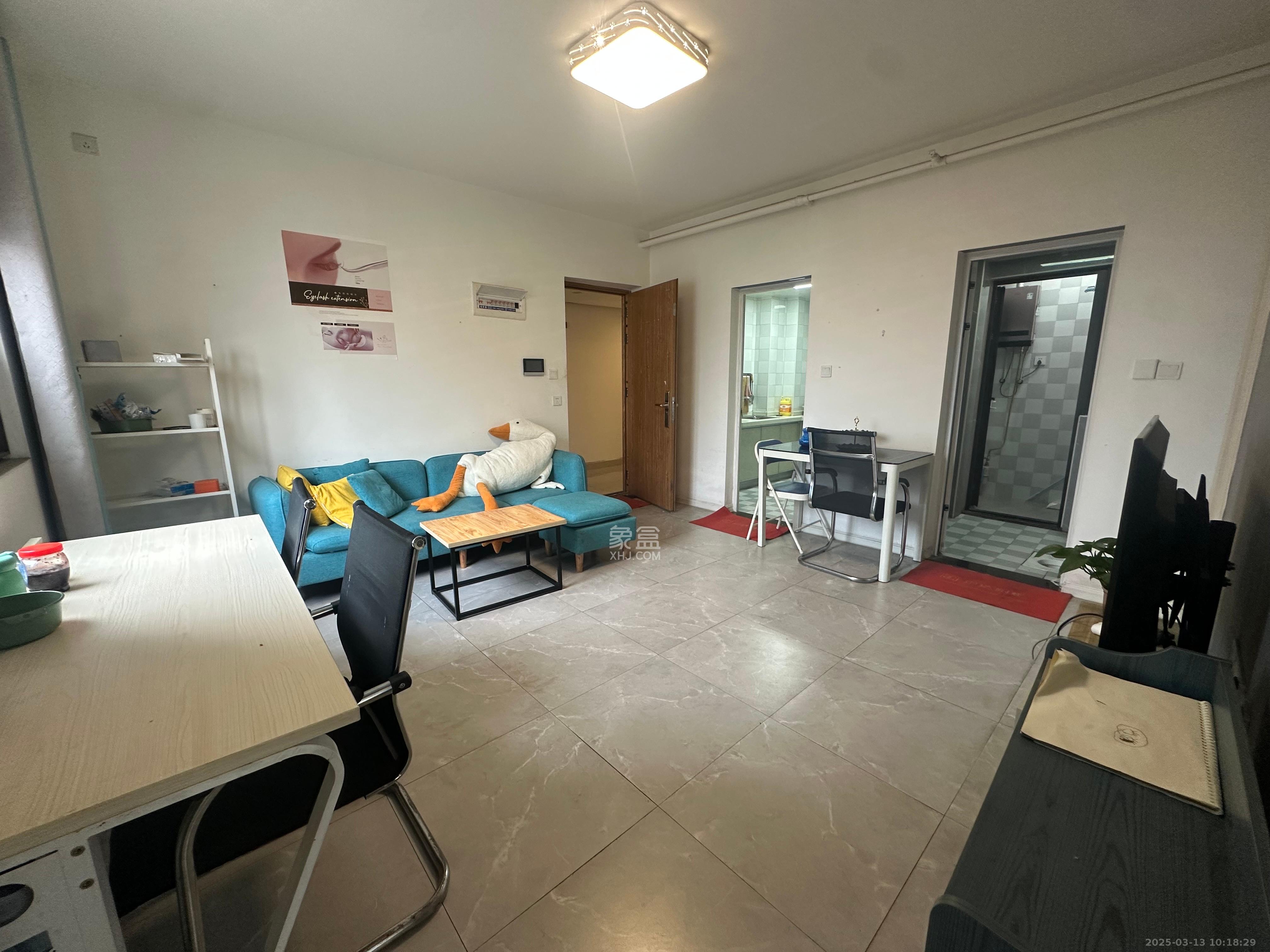 融创融公馆(融创臻苑) 2室1厅1卫 1900.0元/月 融创融公馆(融创臻苑) 2室1厅1卫 1900.0元/月室内图